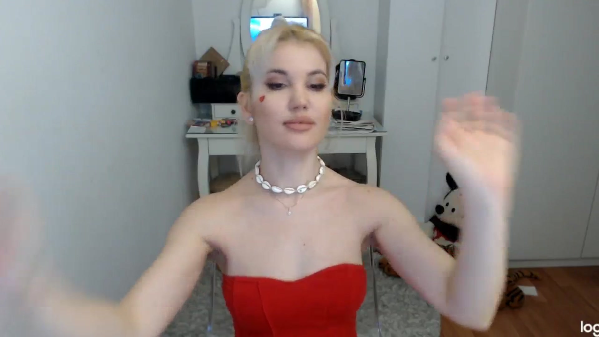 Gallery image thumbnail from WinterJewel's myfreecams stream on, 02/09/2024, 08:10 image 12 of 20