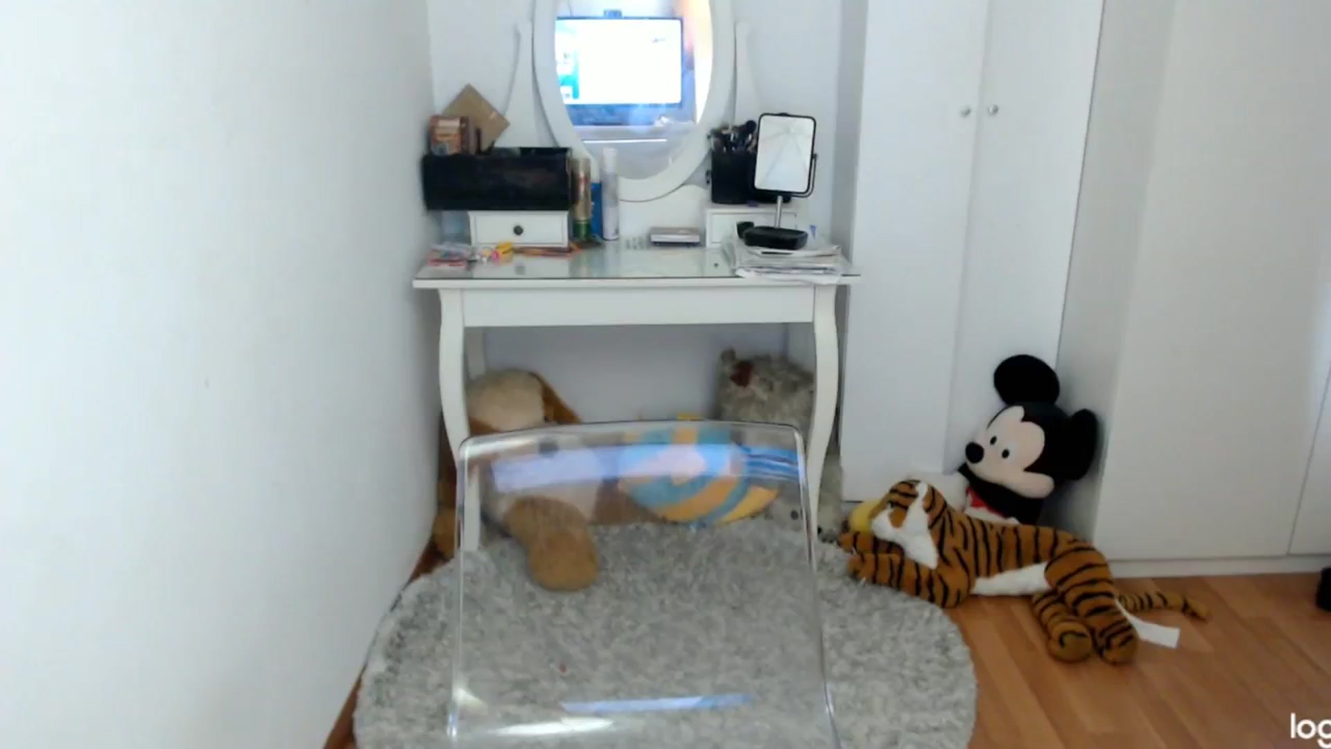 Gallery image thumbnail from WinterJewel's myfreecams stream on, 02/13/2024, 09:06 image 18 of 20