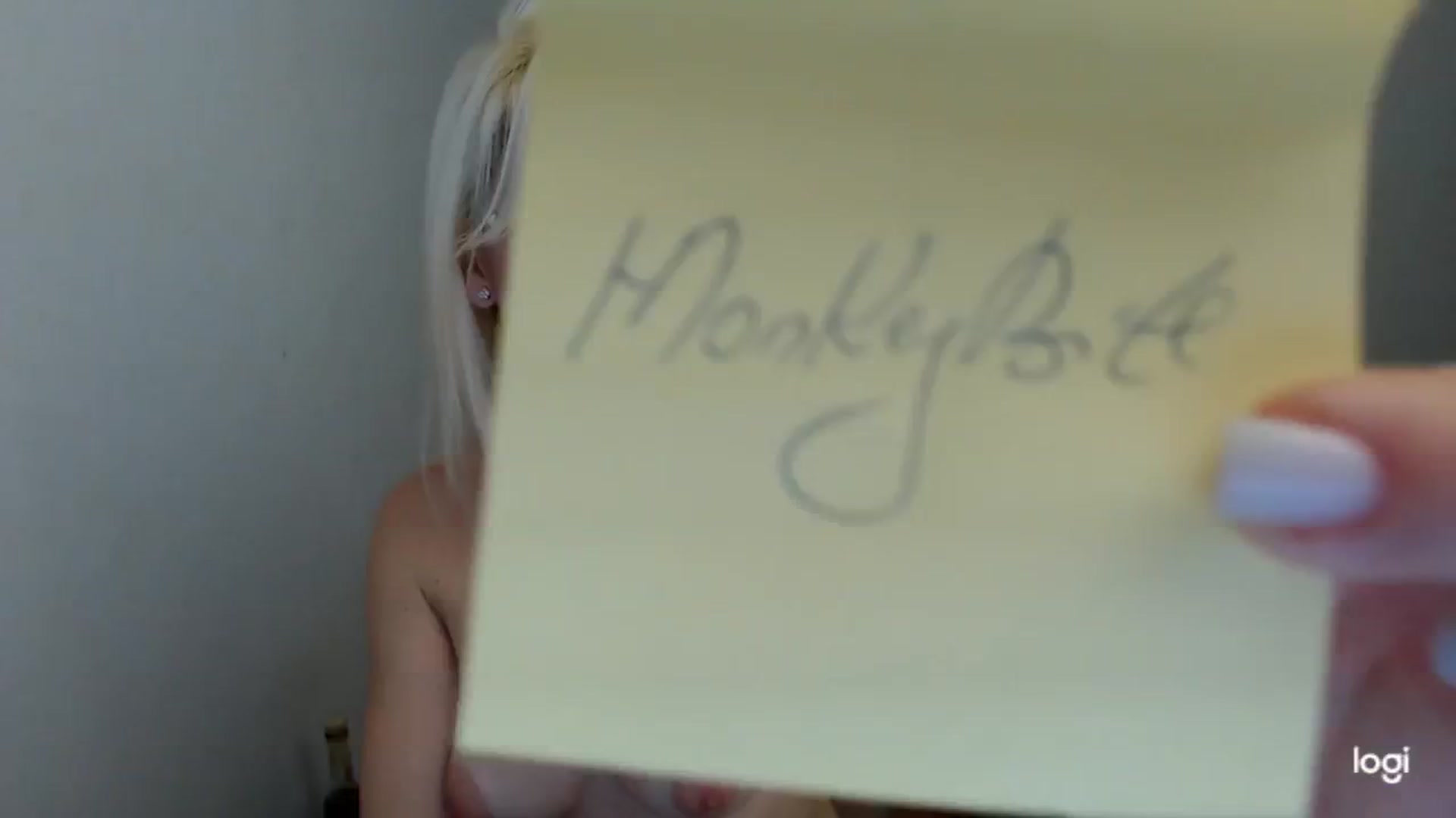 Gallery image thumbnail from WinterJewel's myfreecams stream on, 12/06/2024, 09:48 image 18 of 20