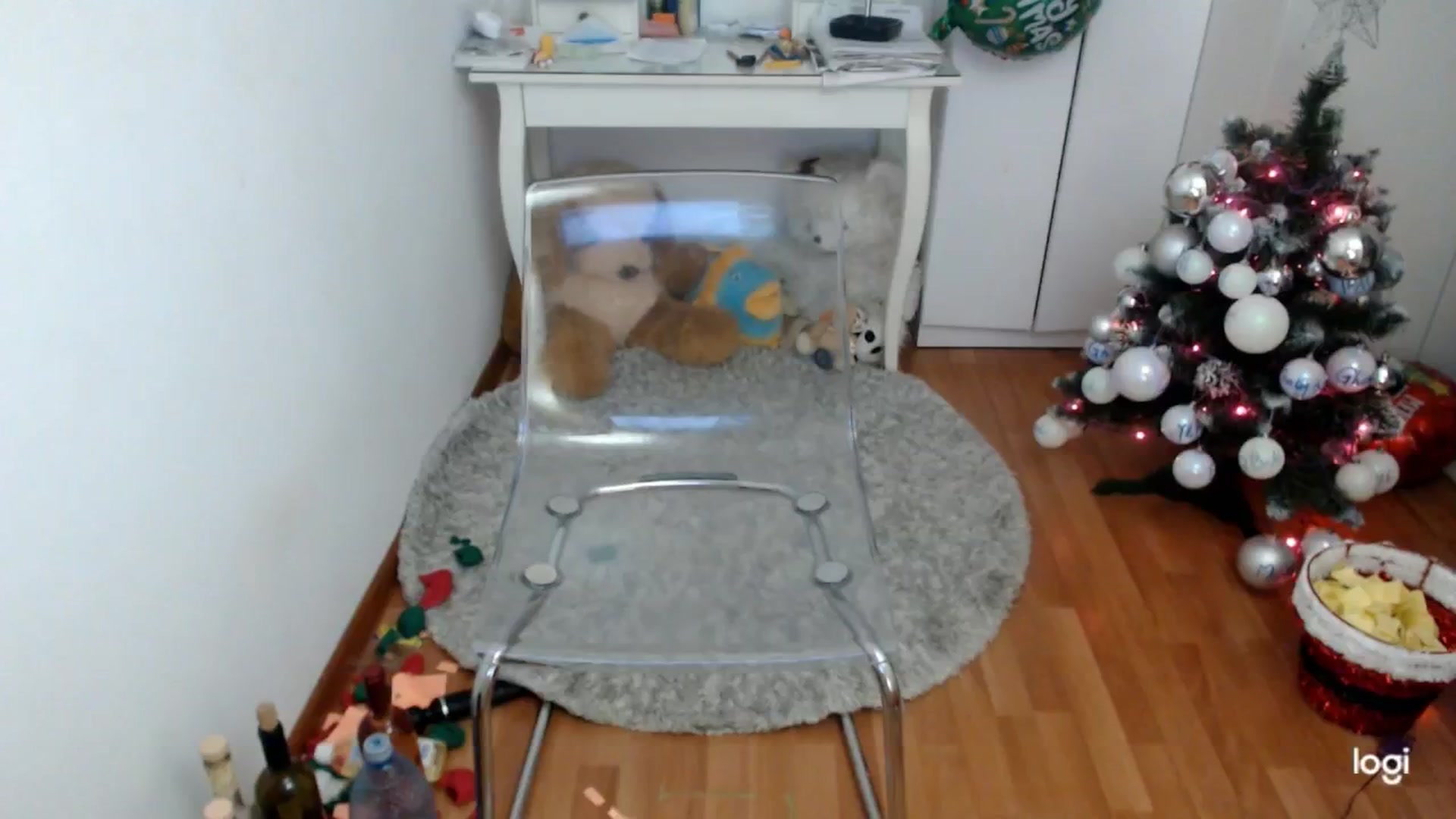 Gallery image thumbnail from WinterJewel's myfreecams stream on, 12/21/2024, 10:58 image 18 of 20