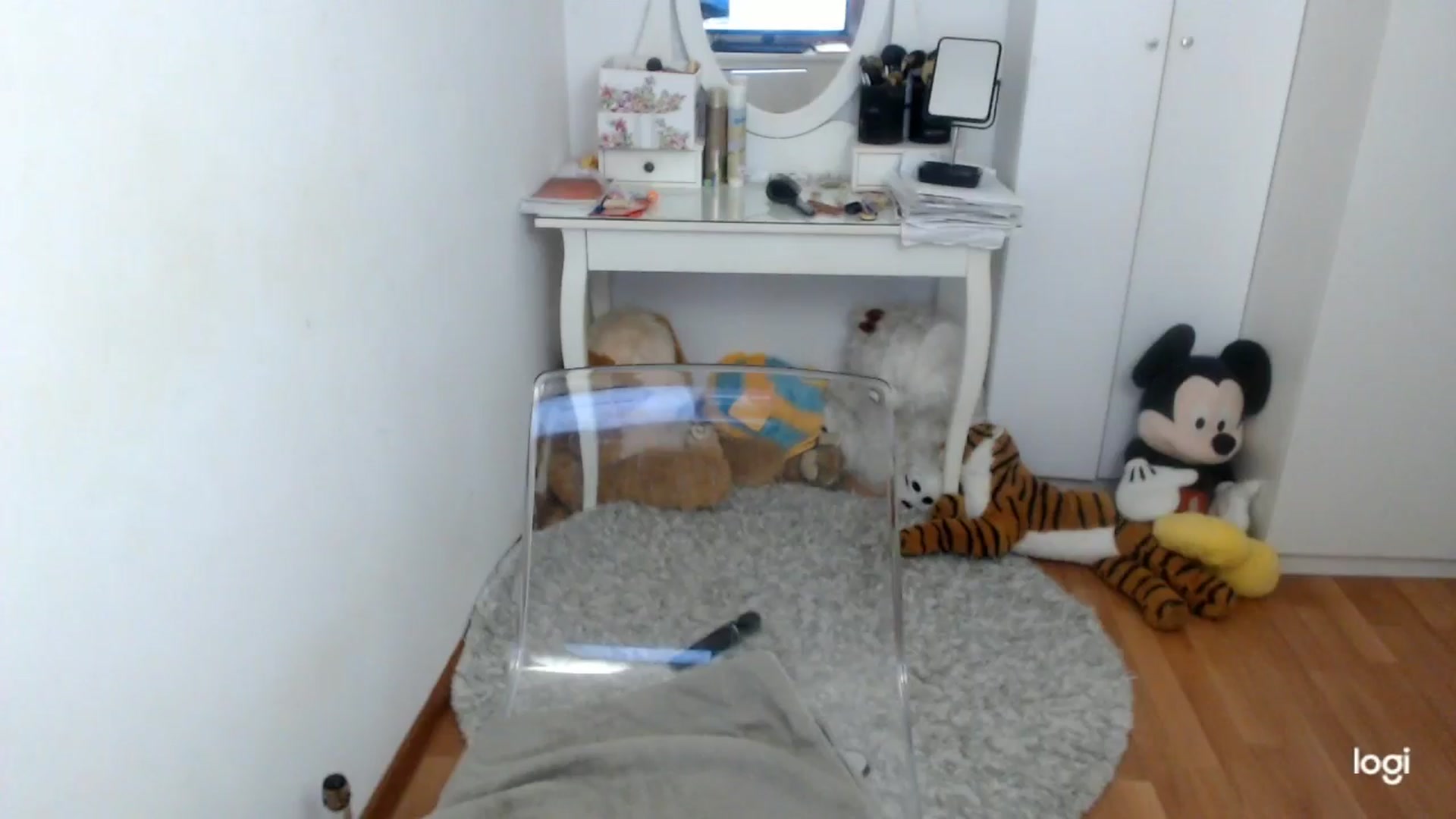 Gallery image thumbnail from WinterJewel's myfreecams stream on, 01/13/2026, 09:23 image 15 of 20