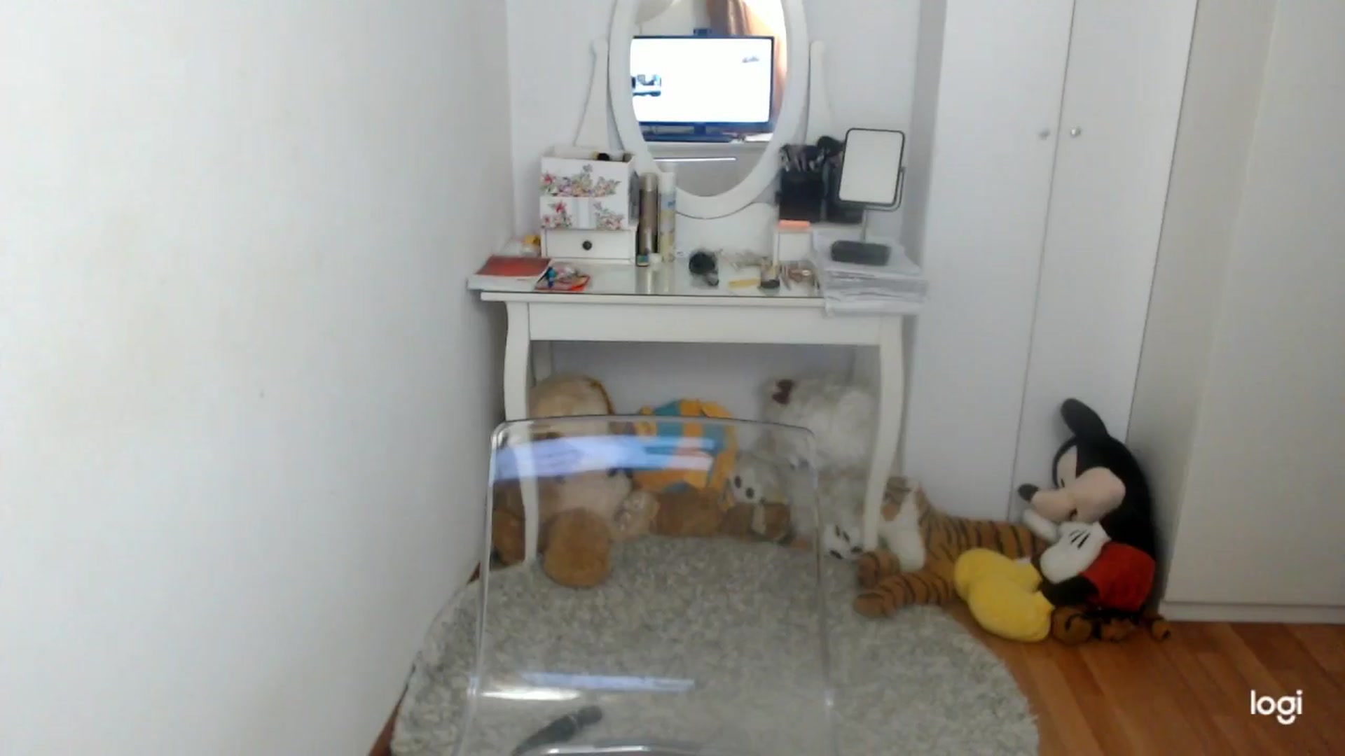 Gallery image thumbnail from WinterJewel's myfreecams stream on, 01/28/2026, 09:42 image 20 of 20
