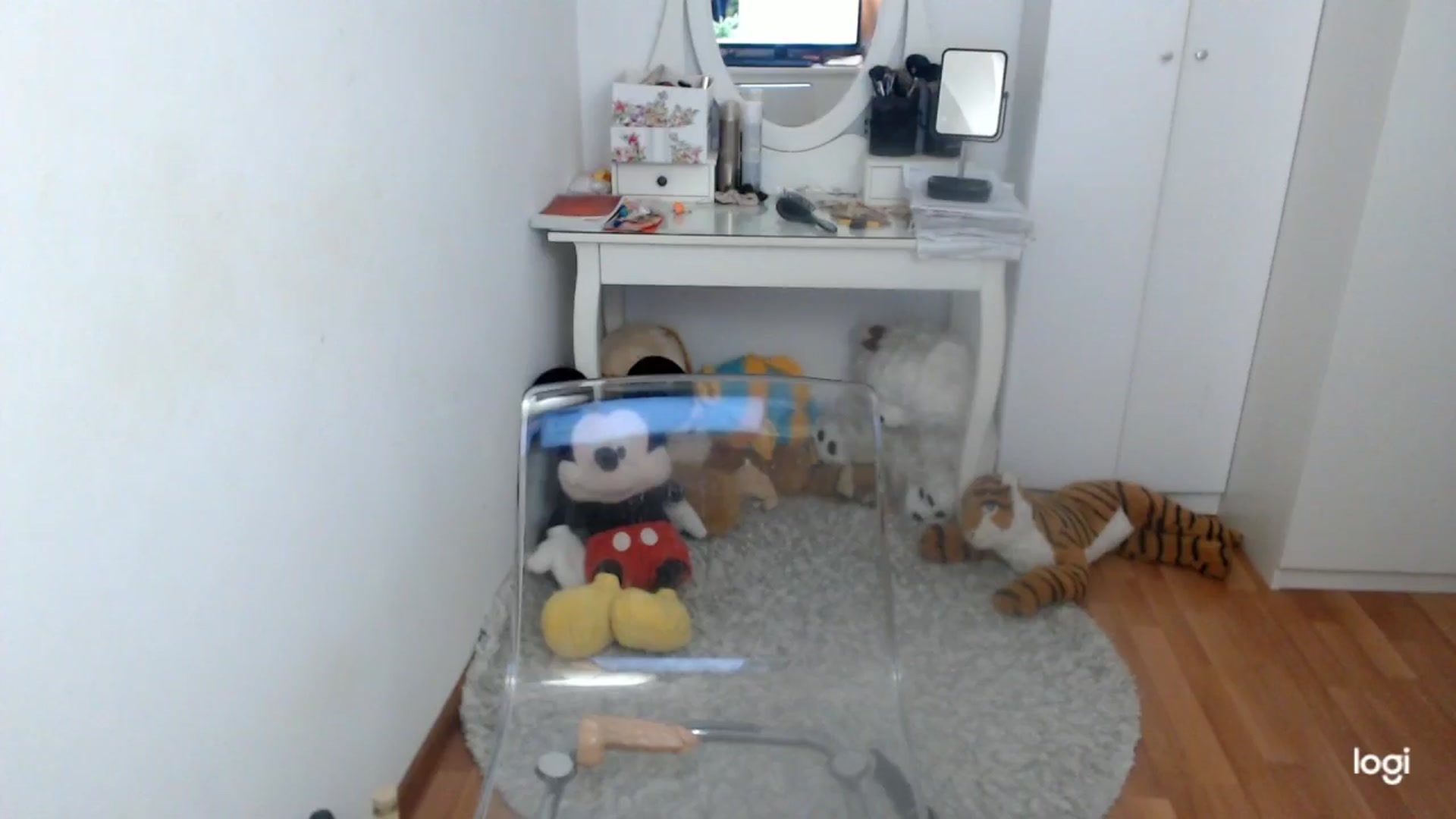 Gallery image thumbnail from WinterJewel's myfreecams stream on, 02/02/2026, 09:59 image 19 of 20