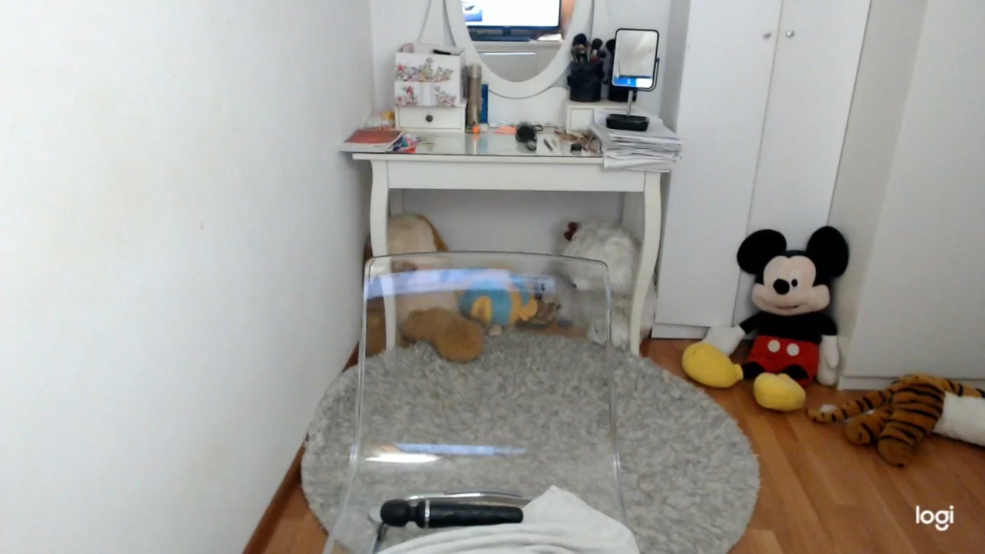 Gallery image thumbnail from WinterJewel's myfreecams stream on, 02/26/2026, 09:33 image 13 of 20