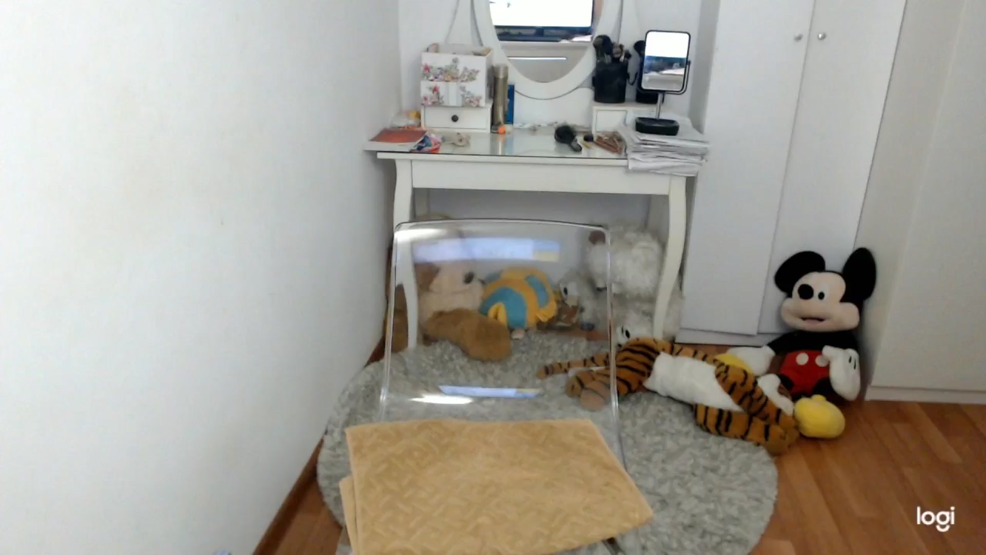 Gallery image thumbnail from WinterJewel's myfreecams stream on, 02/28/2026, 09:04 image 12 of 20