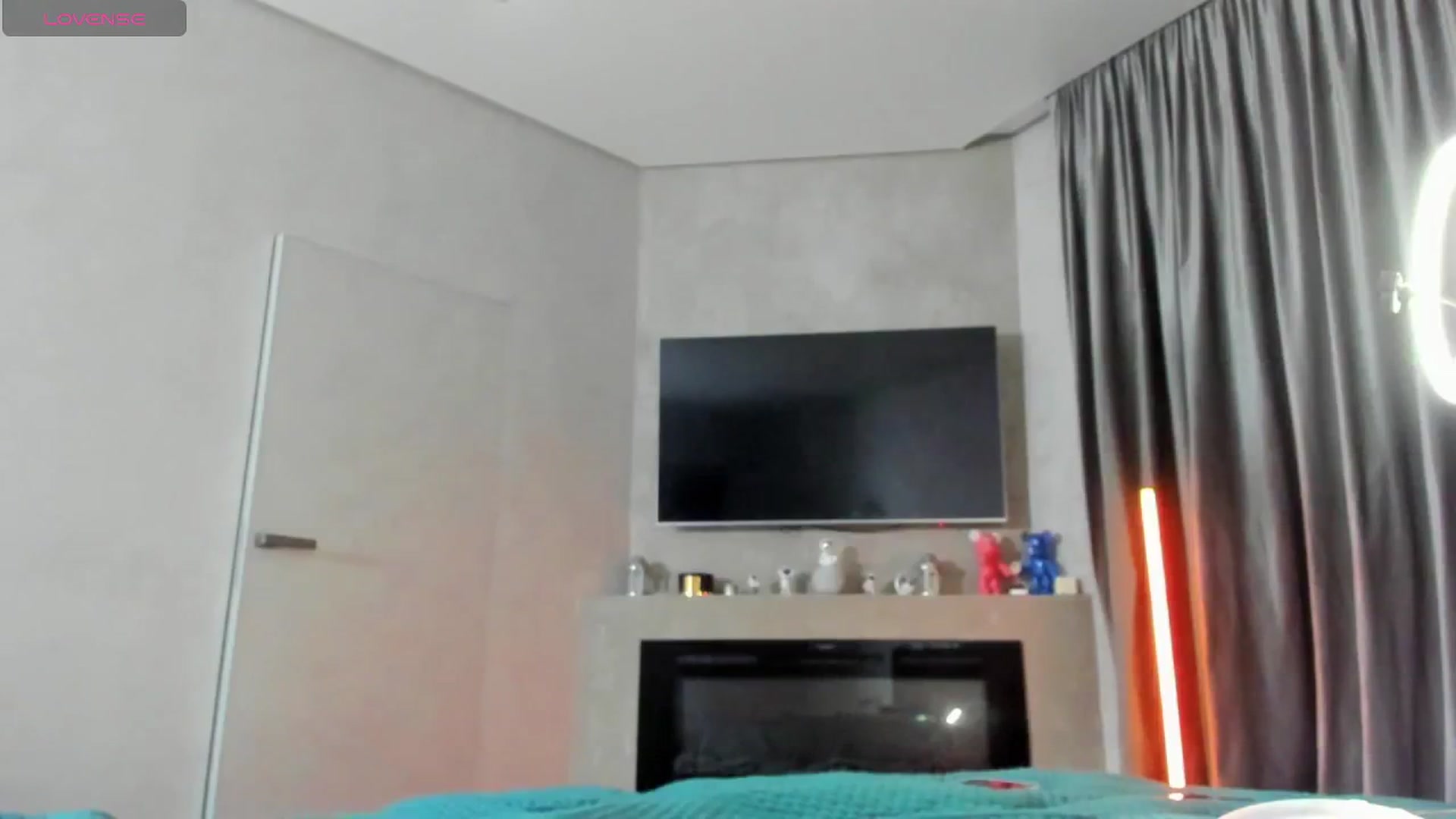 Gallery image thumbnail from WinterK_'s myfreecams stream on, 12/07/2025, 18:31 image 12 of 20