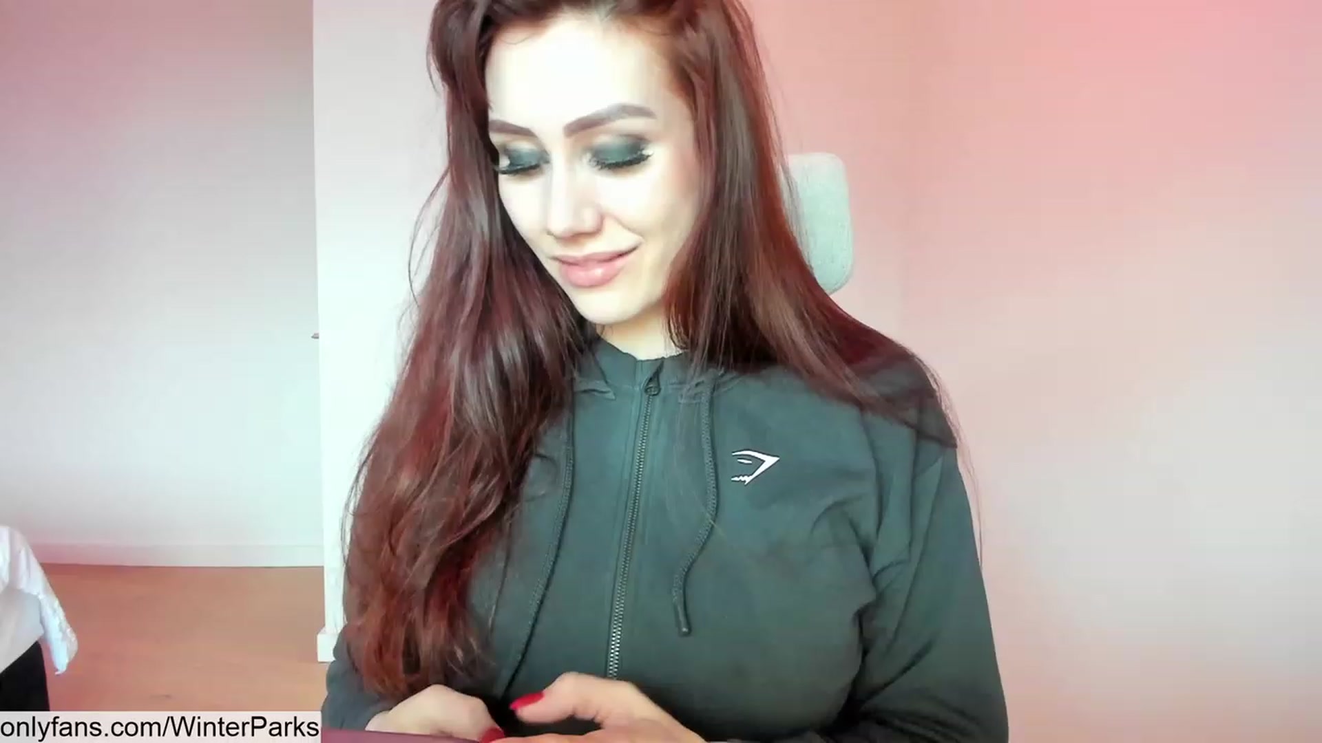 Gallery image thumbnail from WinterParks's myfreecams stream on, 02/10/2024, 10:46 image 3 of 20