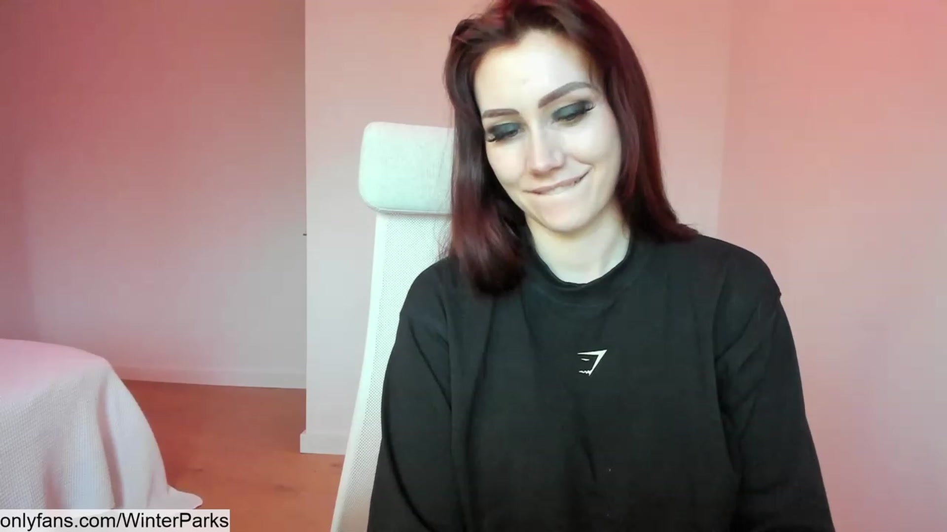 Gallery image thumbnail from WinterParks's myfreecams stream on, 02/11/2024, 07:53 image 10 of 20