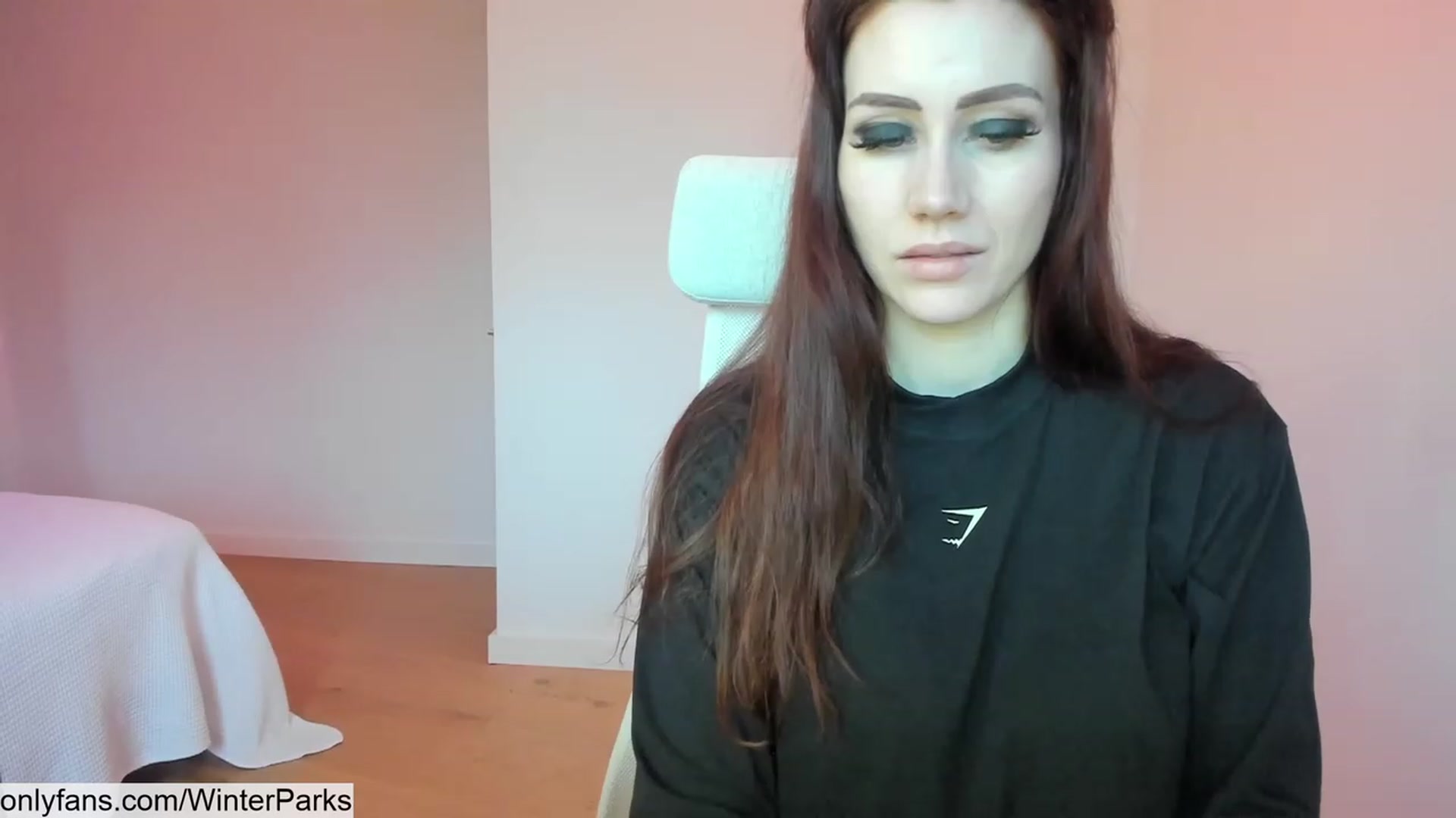 Gallery image thumbnail from WinterParks's myfreecams stream on, 02/11/2024, 07:53 image 5 of 20