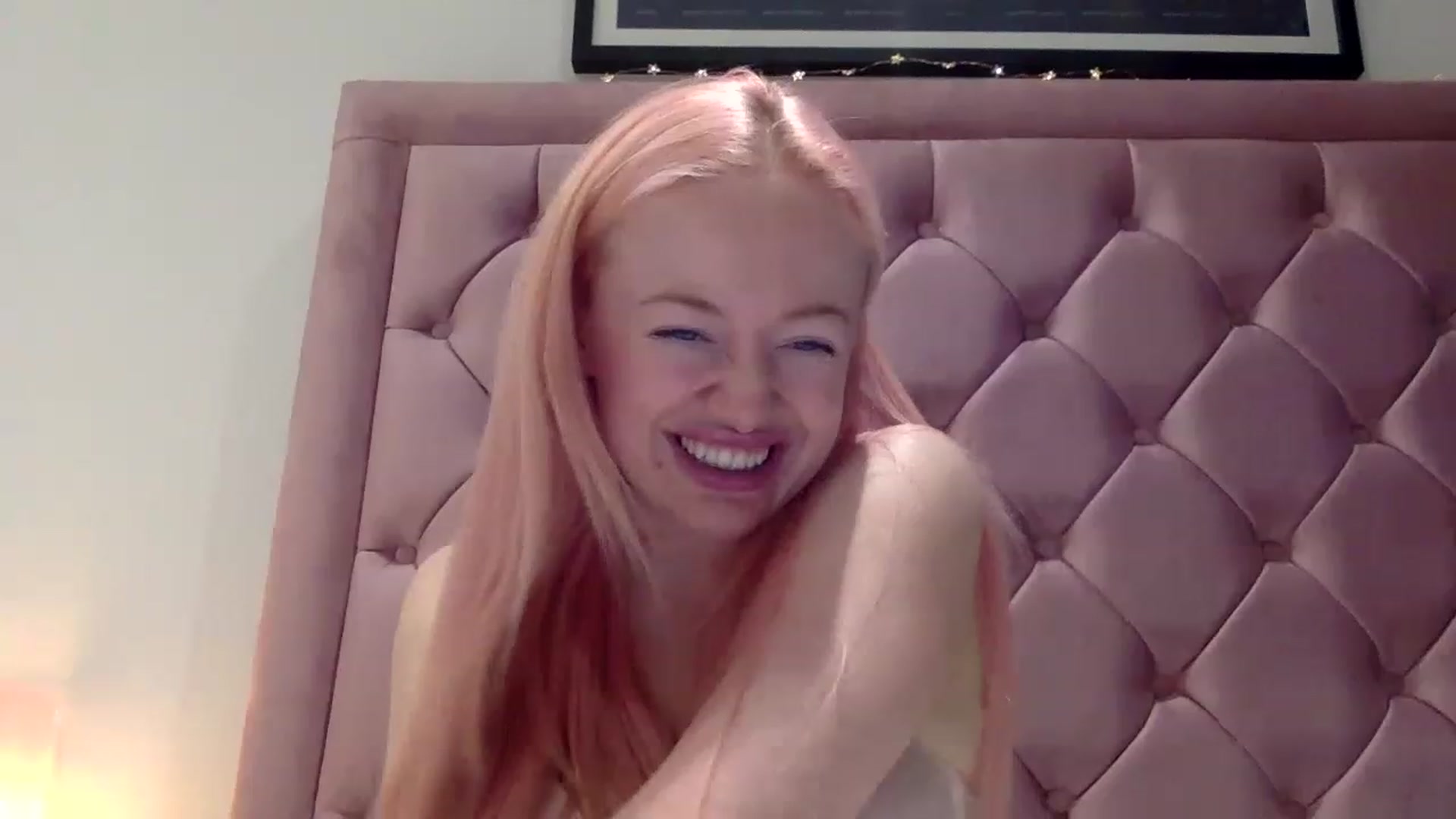 Gallery image thumbnail from WinterWarren's myfreecams stream on, 02/12/2023, 19:47 image 7 of 20
