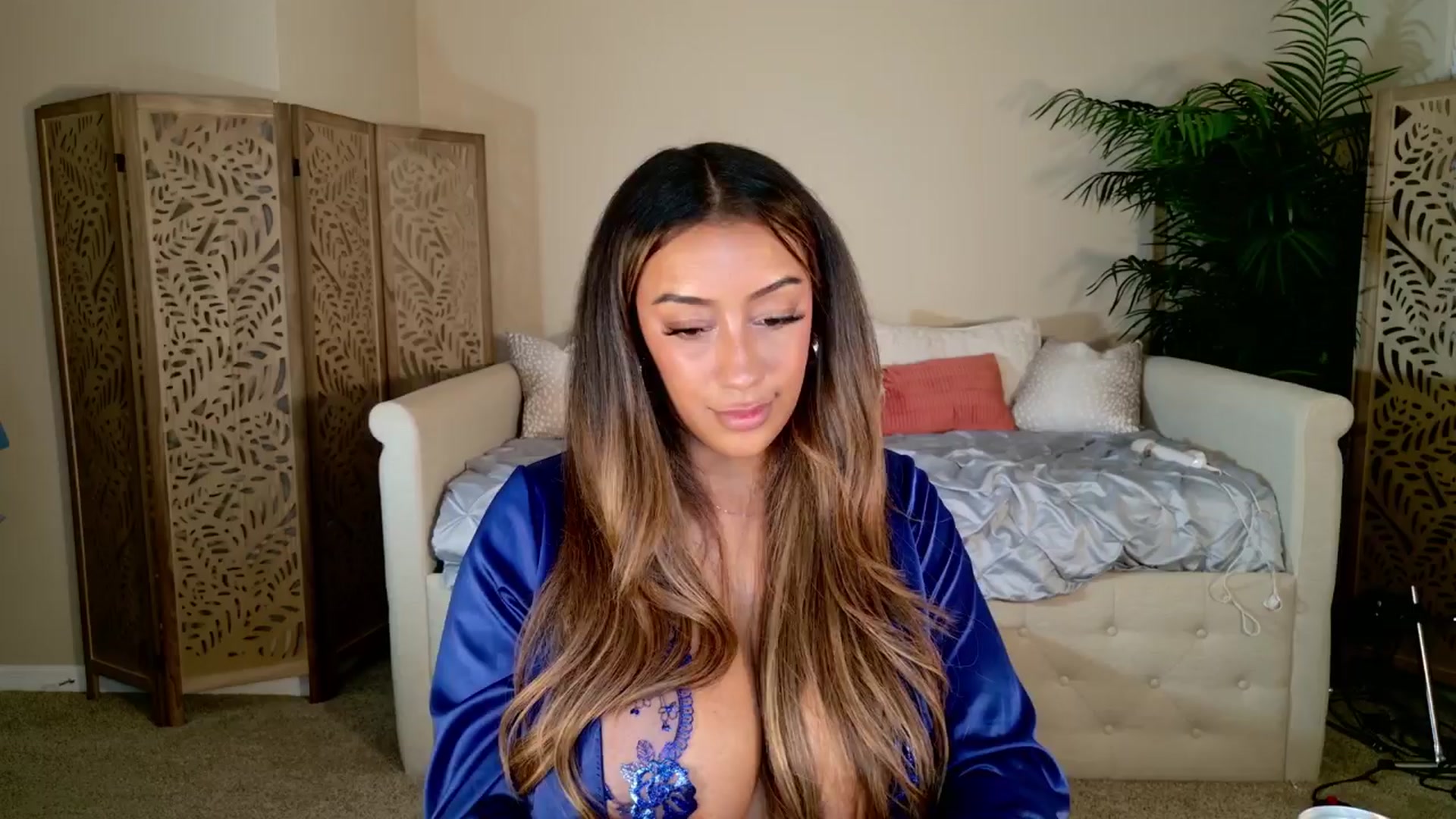 Gallery image thumbnail from Winter_Ari's myfreecams stream on, 03/23/2024, 05:12 image 18 of 20