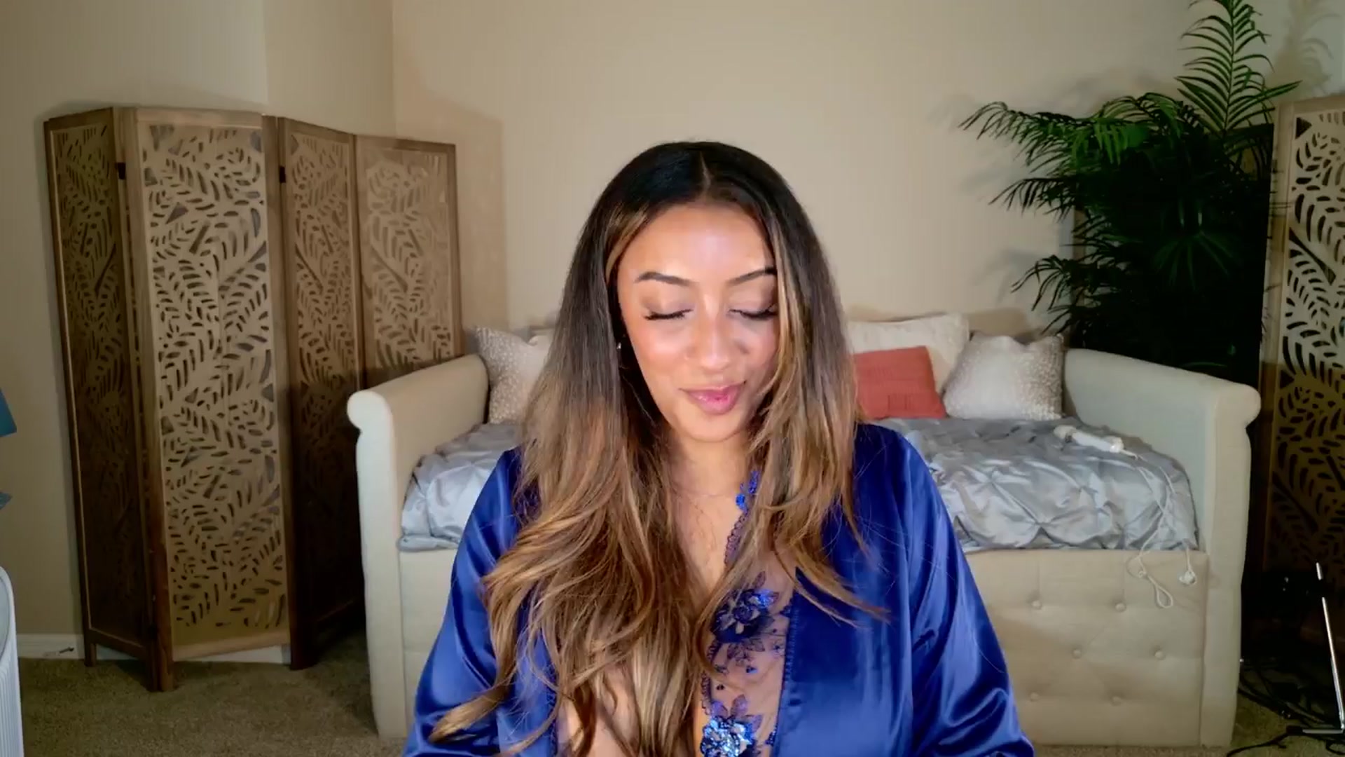 Gallery image thumbnail from Winter_Ari's myfreecams stream on, 03/23/2024, 05:12 image 10 of 20