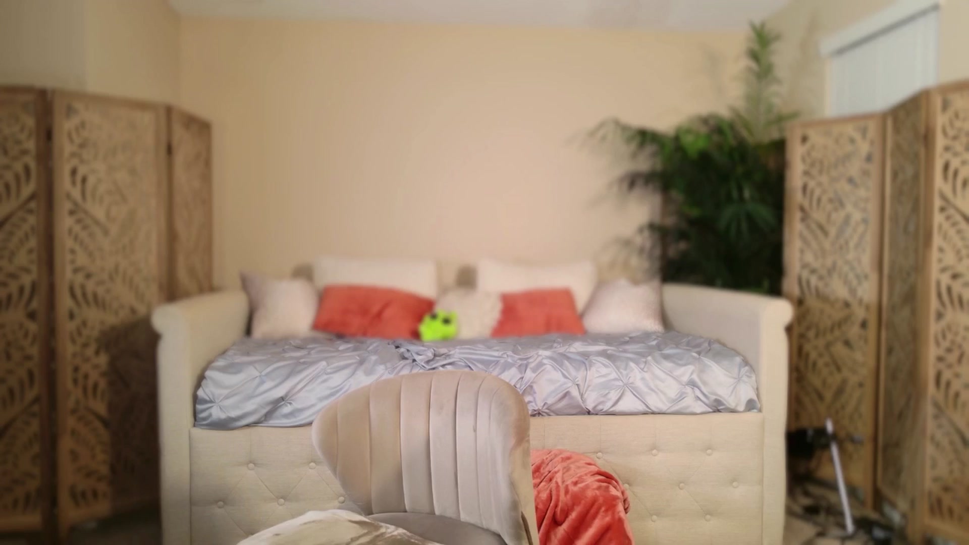 Gallery image thumbnail from Winter_Ari's myfreecams stream on, 04/05/2024, 03:38 image 15 of 20
