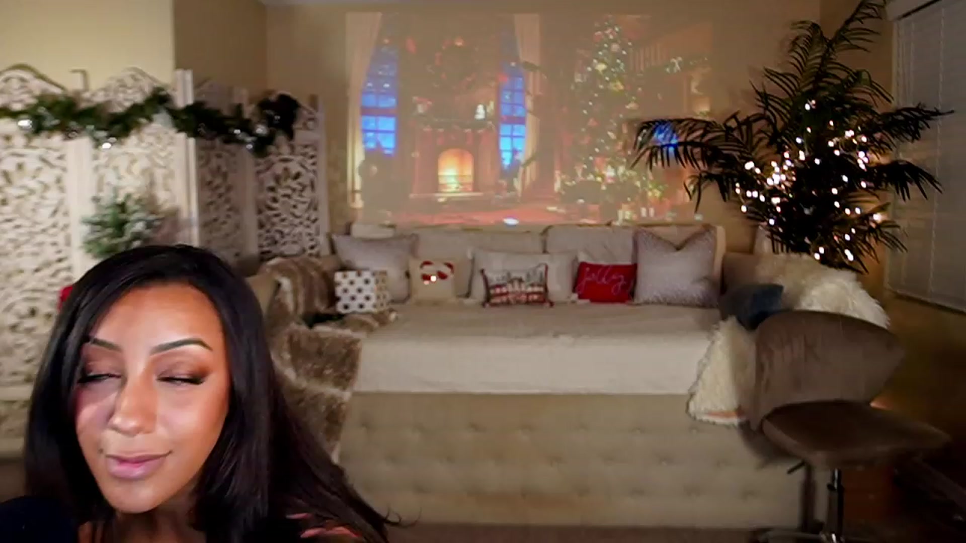 Gallery image thumbnail from Winter_Gray's myfreecams stream on, 12/11/2022, 07:45 image 2 of 20