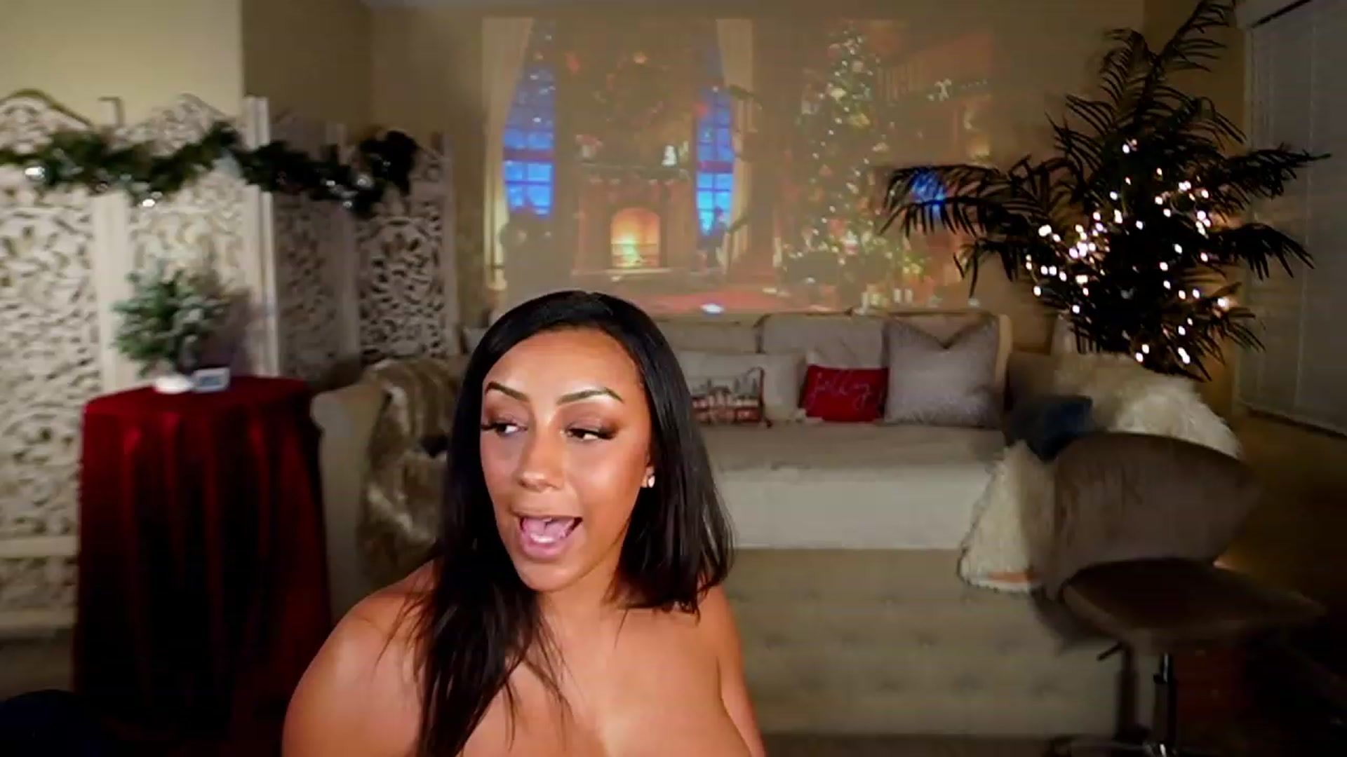 Gallery image thumbnail from Winter_Gray's myfreecams stream on, 12/11/2022, 07:45 image 5 of 20