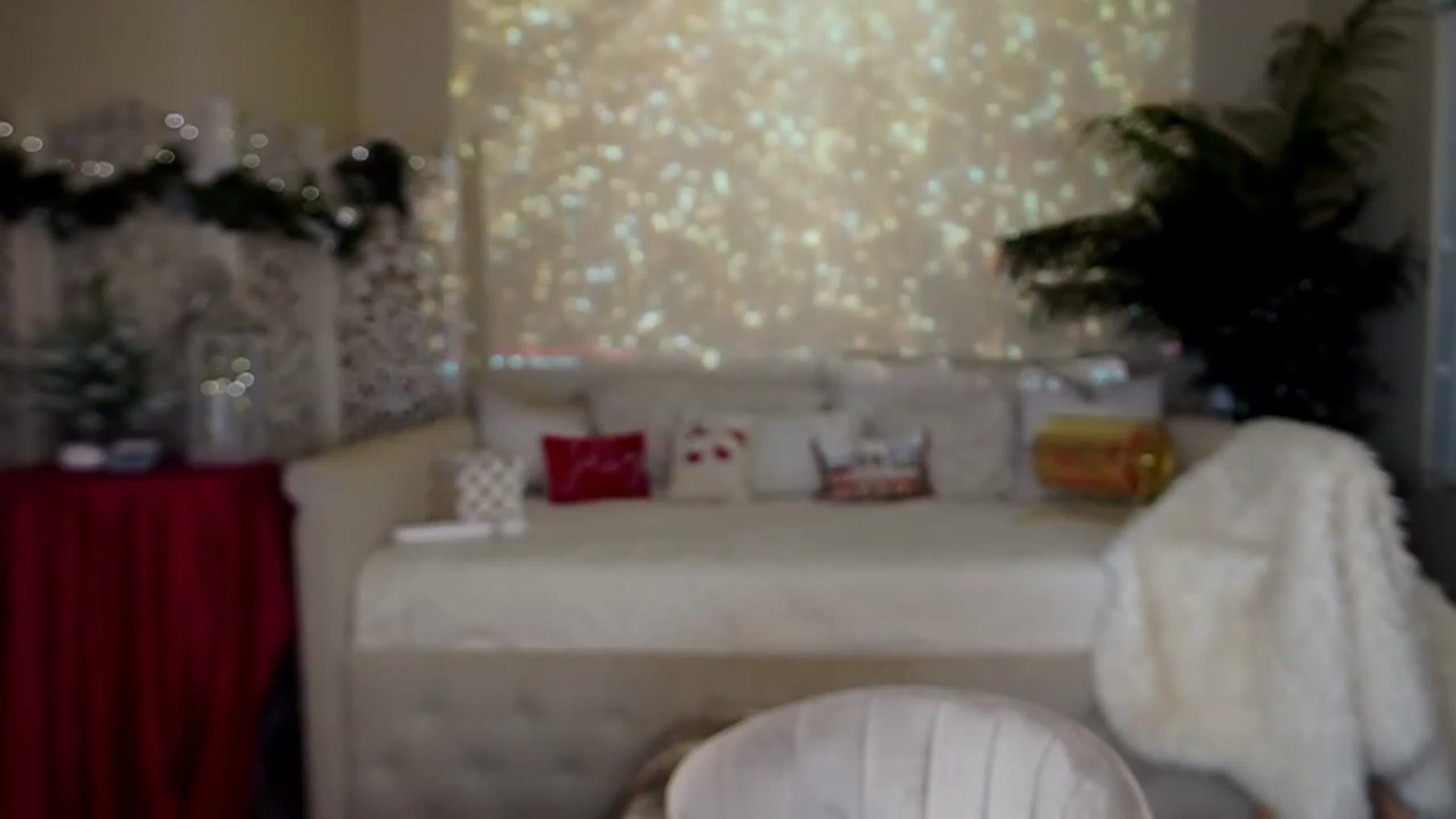 Gallery image thumbnail from Winter_Gray's myfreecams stream on, 12/27/2022, 05:38 image 11 of 20