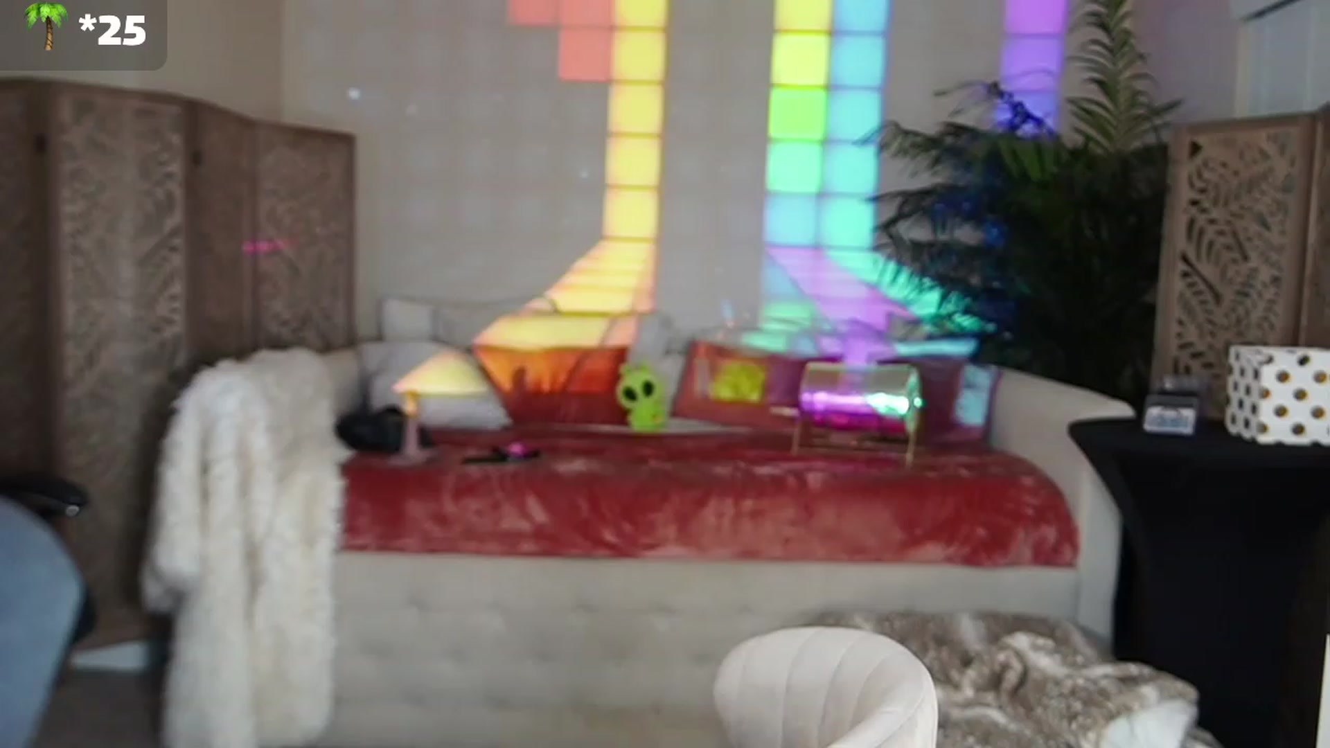 Gallery image thumbnail from Winter_Gray's myfreecams stream on, 01/15/2023, 24:00 image 4 of 20