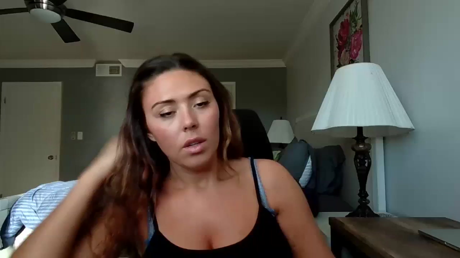 Gallery image thumbnail from Winxzyyy's myfreecams stream on, 09/26/2023, 01:05 image 6 of 20