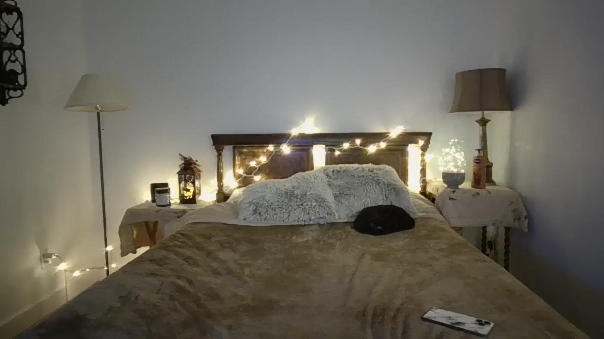 Gallery image thumbnail from Winxzyyy's myfreecams stream on, 12/28/2023, 10:45 image 12 of 20
