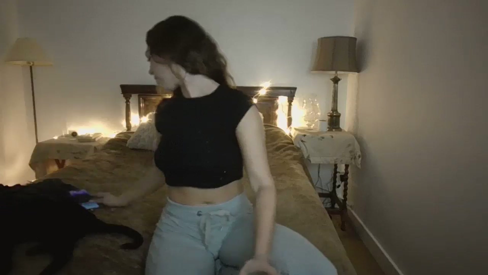 Gallery image thumbnail from Winxzyyy's myfreecams stream on, 01/06/2024, 10:08 image 4 of 20