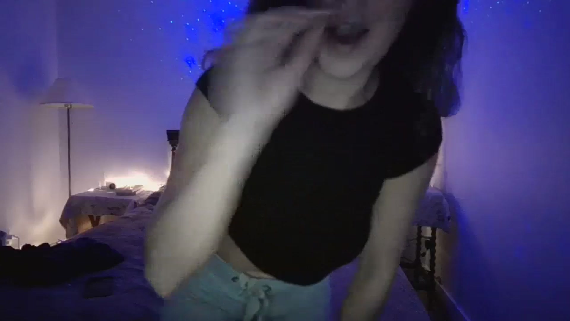 Gallery image thumbnail from Winxzyyy's myfreecams stream on, 01/06/2024, 11:30 image 5 of 20