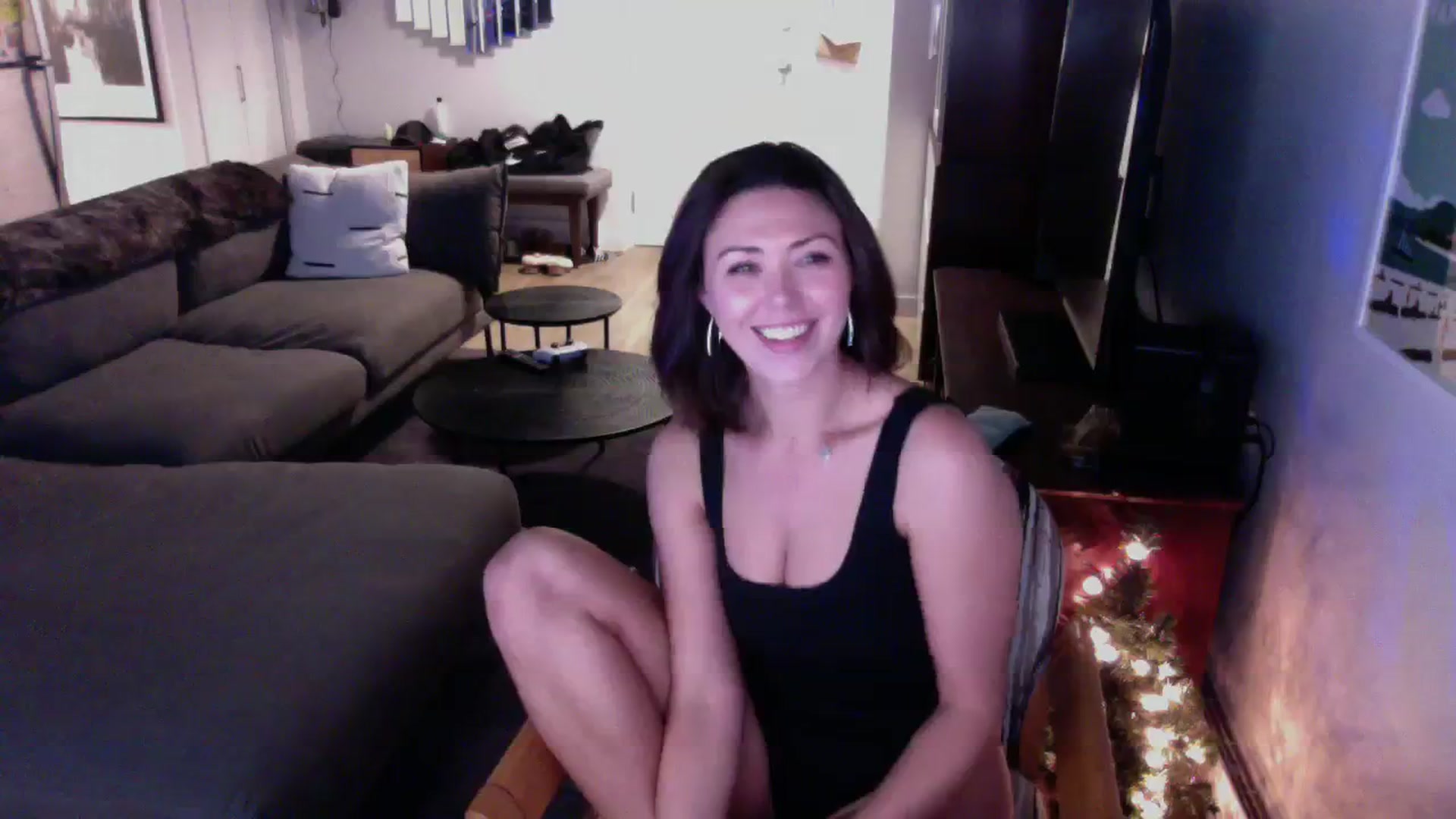 Gallery image thumbnail from Winxzyyy's myfreecams stream on, 02/14/2024, 07:01 image 6 of 20