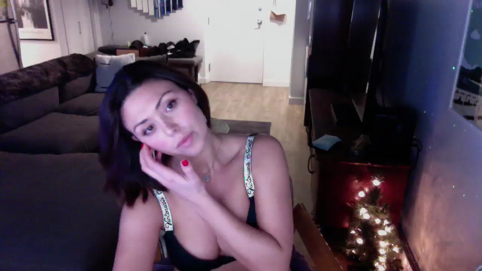 Gallery image thumbnail from Winxzyyy's myfreecams stream on, 02/14/2024, 08:02 image 1 of 20