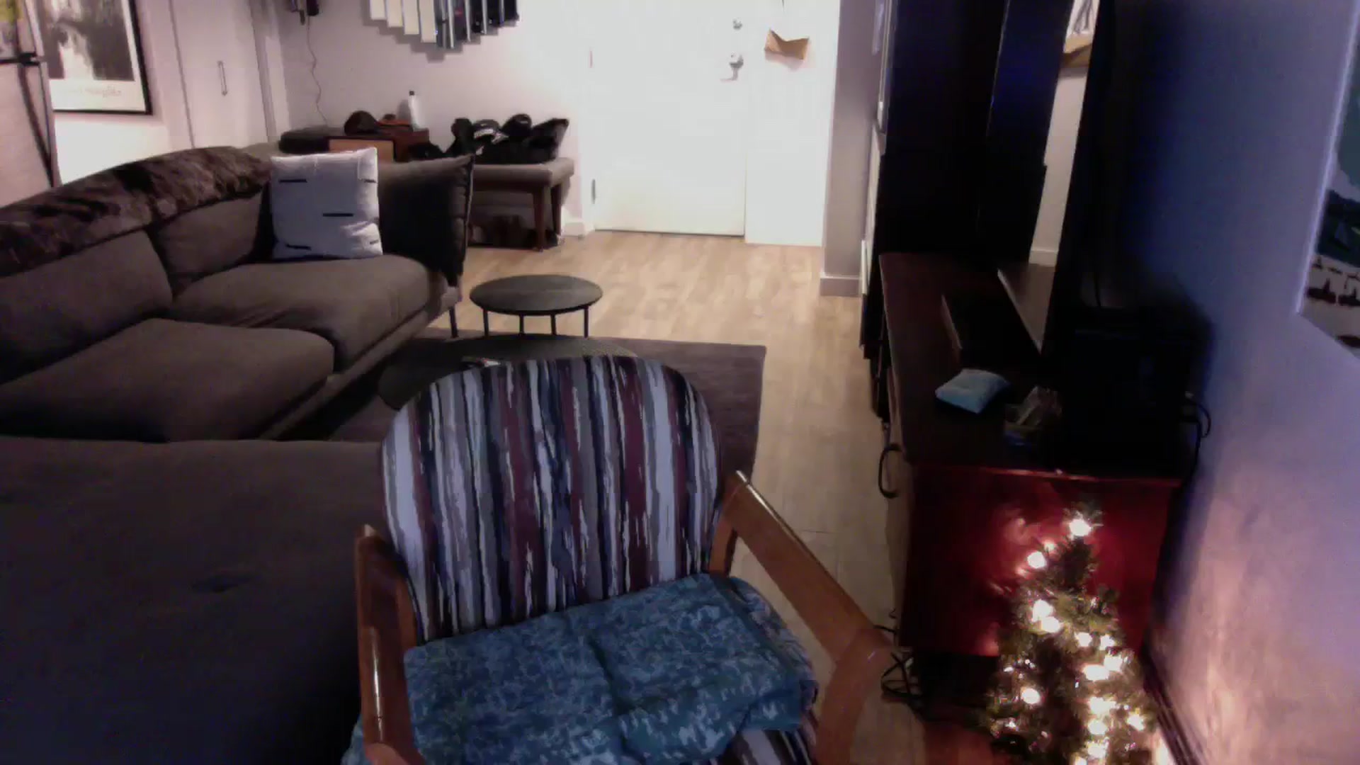 Gallery image thumbnail from Winxzyyy's myfreecams stream on, 02/16/2024, 06:15 image 15 of 20
