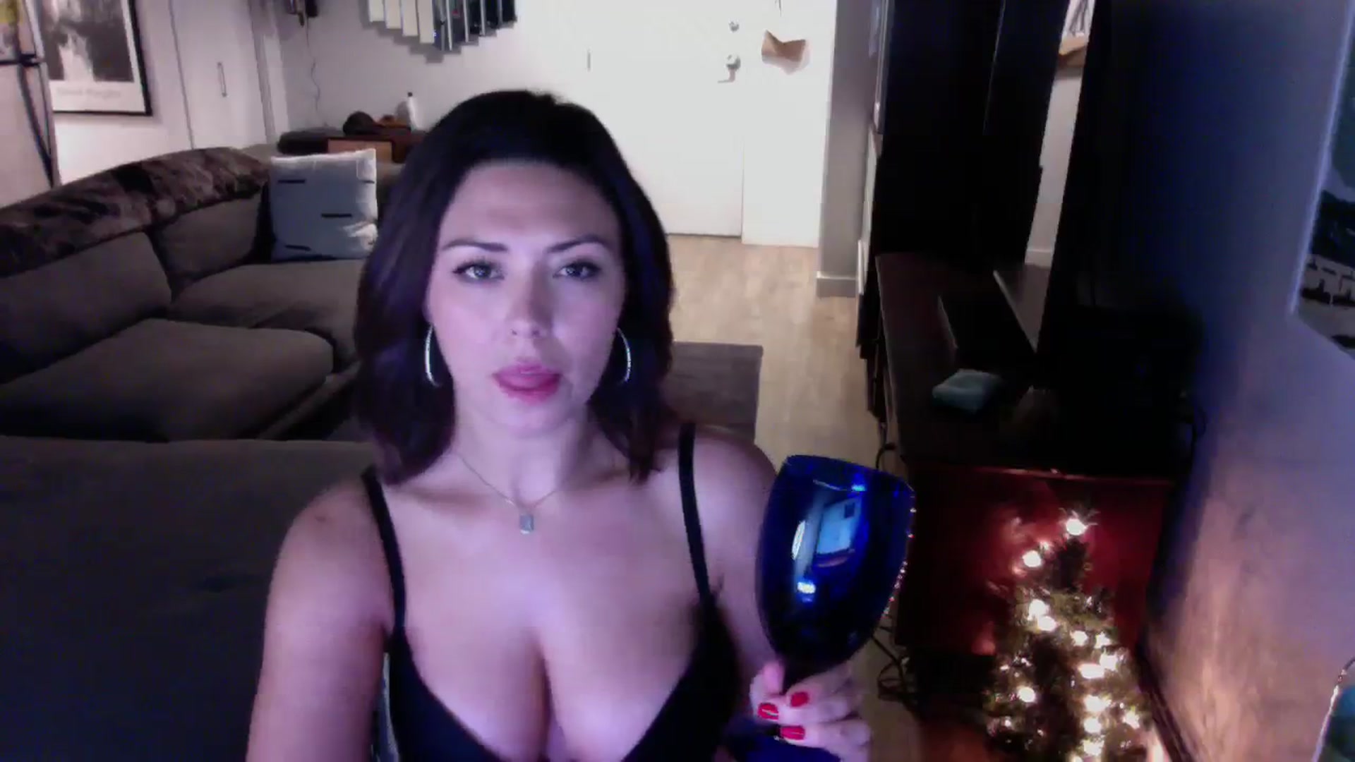 Gallery image thumbnail from Winxzyyy's myfreecams stream on, 02/16/2024, 06:15 image 19 of 20