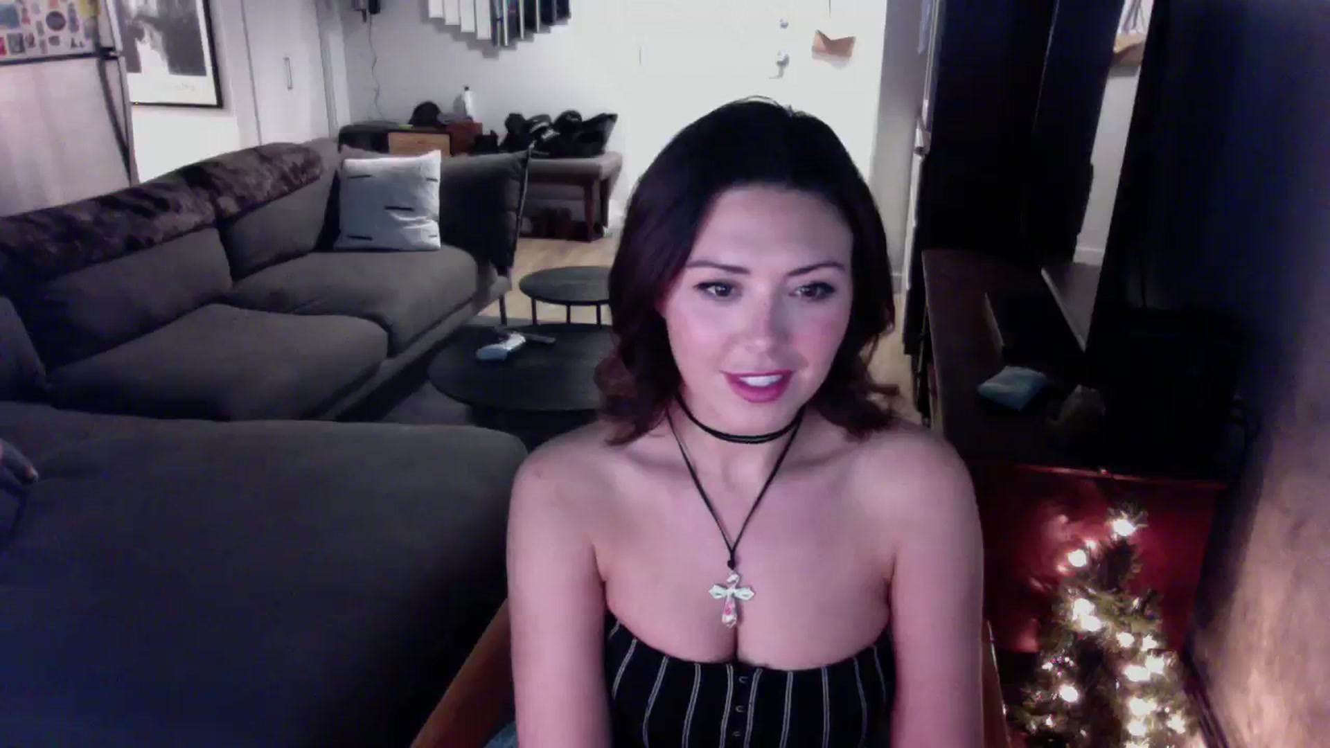 Gallery image thumbnail from Winxzyyy's myfreecams stream on, 02/18/2024, 06:20 image 4 of 20