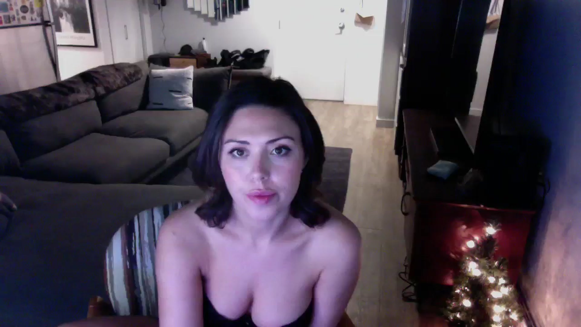 Gallery image thumbnail from Winxzyyy's myfreecams stream on, 02/18/2024, 12:18 image 3 of 20