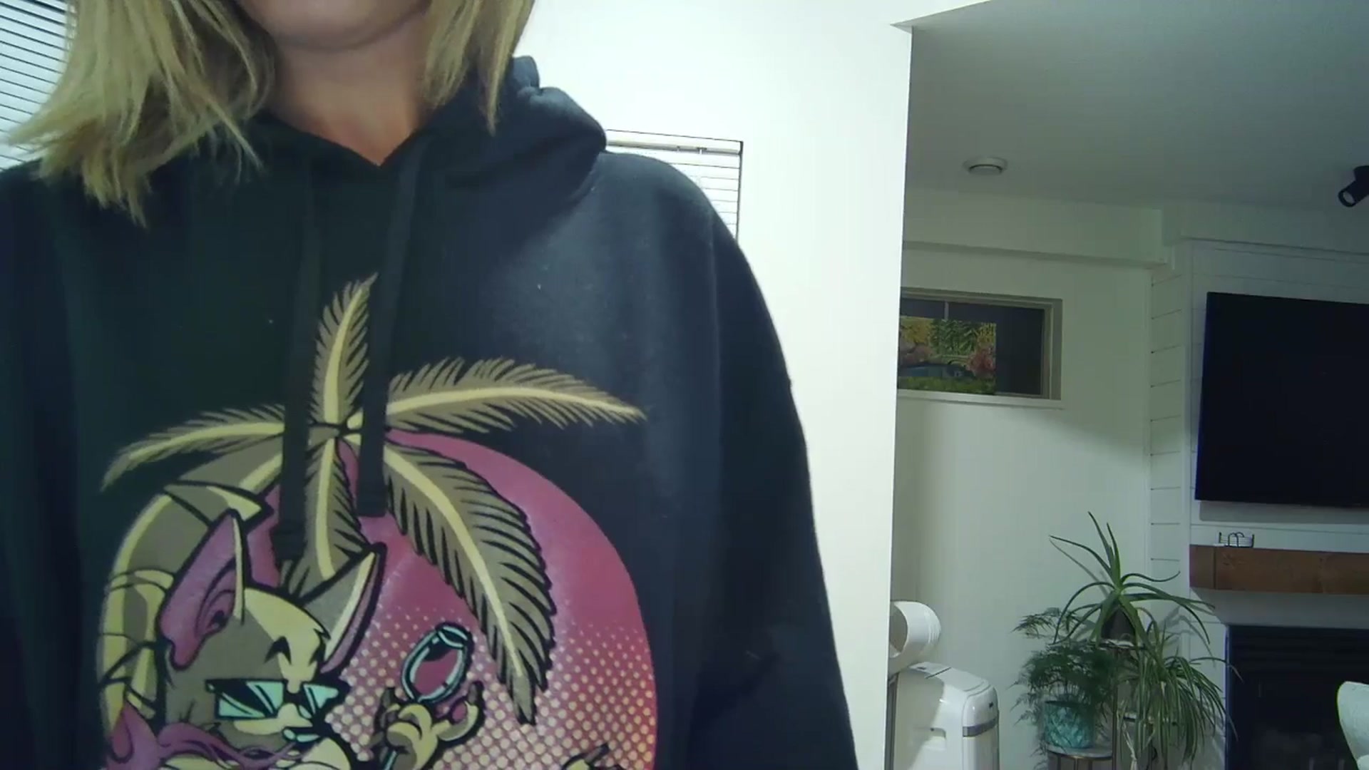 Gallery image thumbnail from Winxzyyy's myfreecams stream on, 08/20/2024, 06:42 image 9 of 20