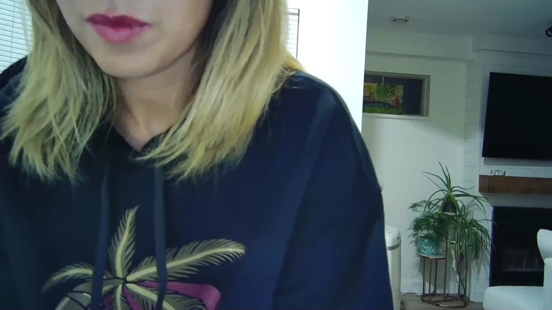 Gallery image thumbnail from Winxzyyy's myfreecams stream on, 08/20/2024, 06:42 image 8 of 20