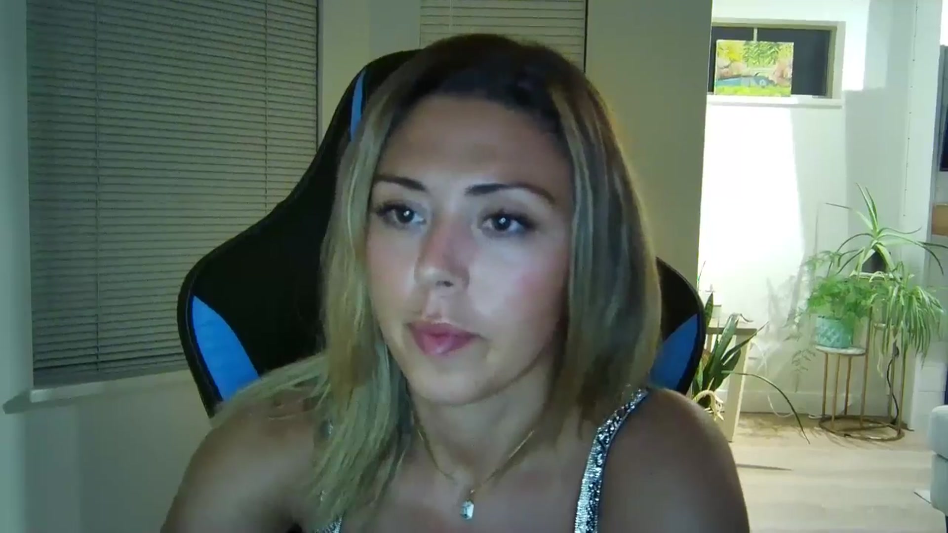 Gallery image thumbnail from Winxzyyy's myfreecams stream on, 09/01/2024, 06:08 image 5 of 20