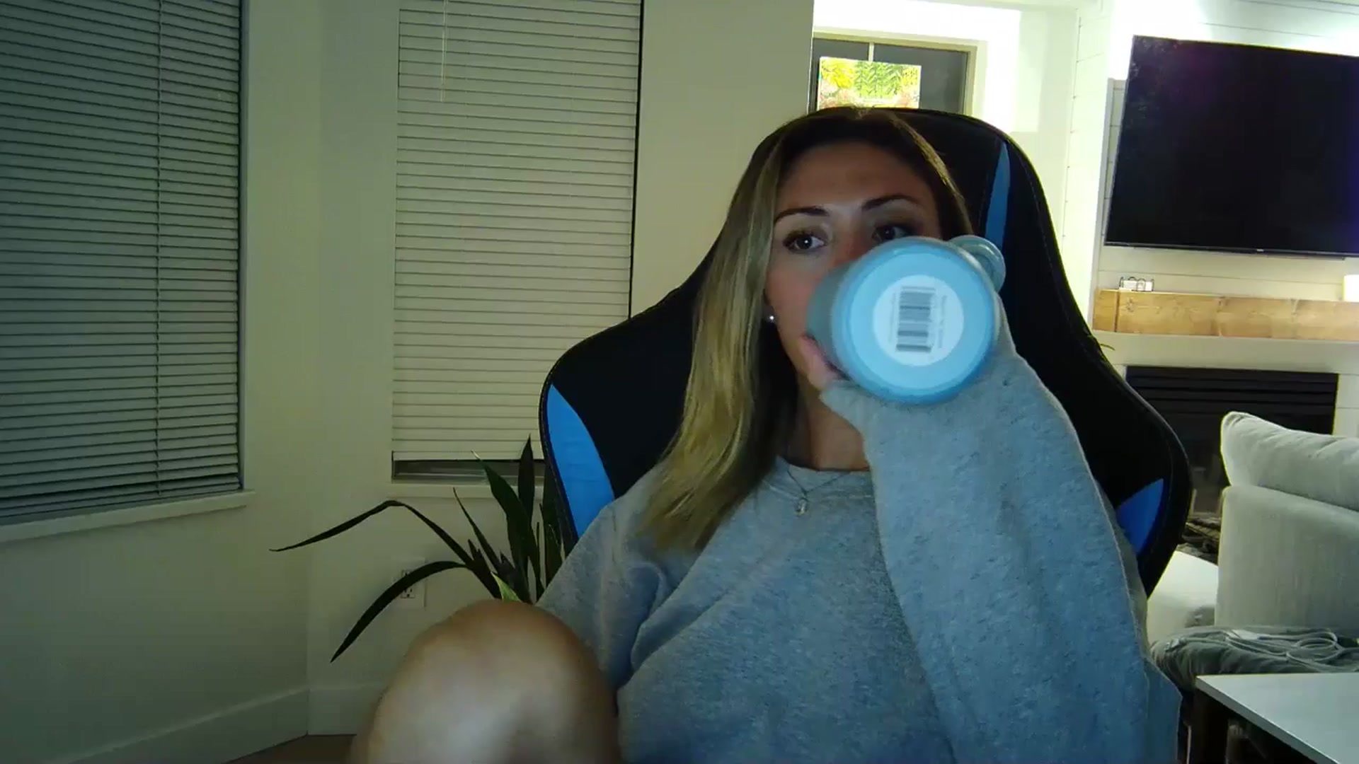 Gallery image thumbnail from Winxzyyy's myfreecams stream on, 09/03/2024, 06:27 image 1 of 20