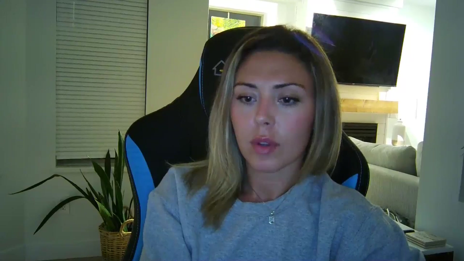 Gallery image thumbnail from Winxzyyy's myfreecams stream on, 09/03/2024, 06:27 image 7 of 20