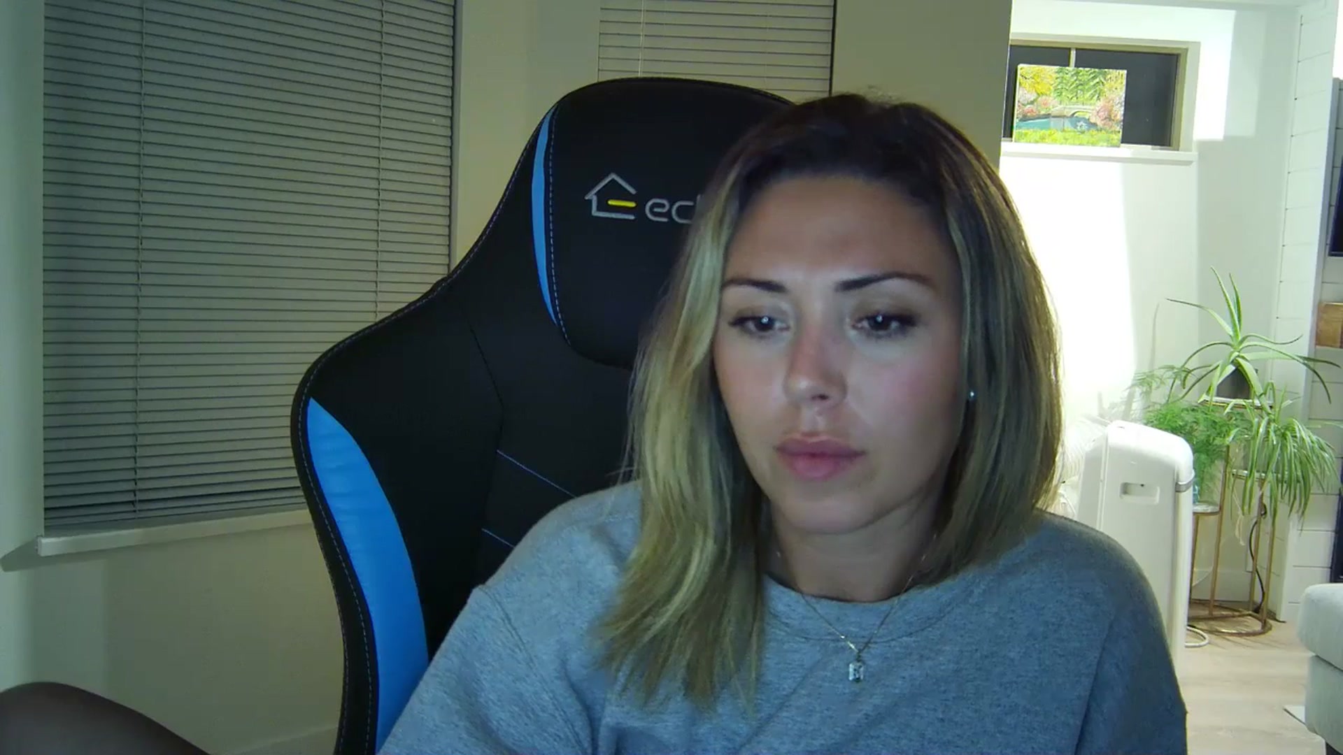 Gallery image thumbnail from Winxzyyy's myfreecams stream on, 09/03/2024, 06:27 image 18 of 20