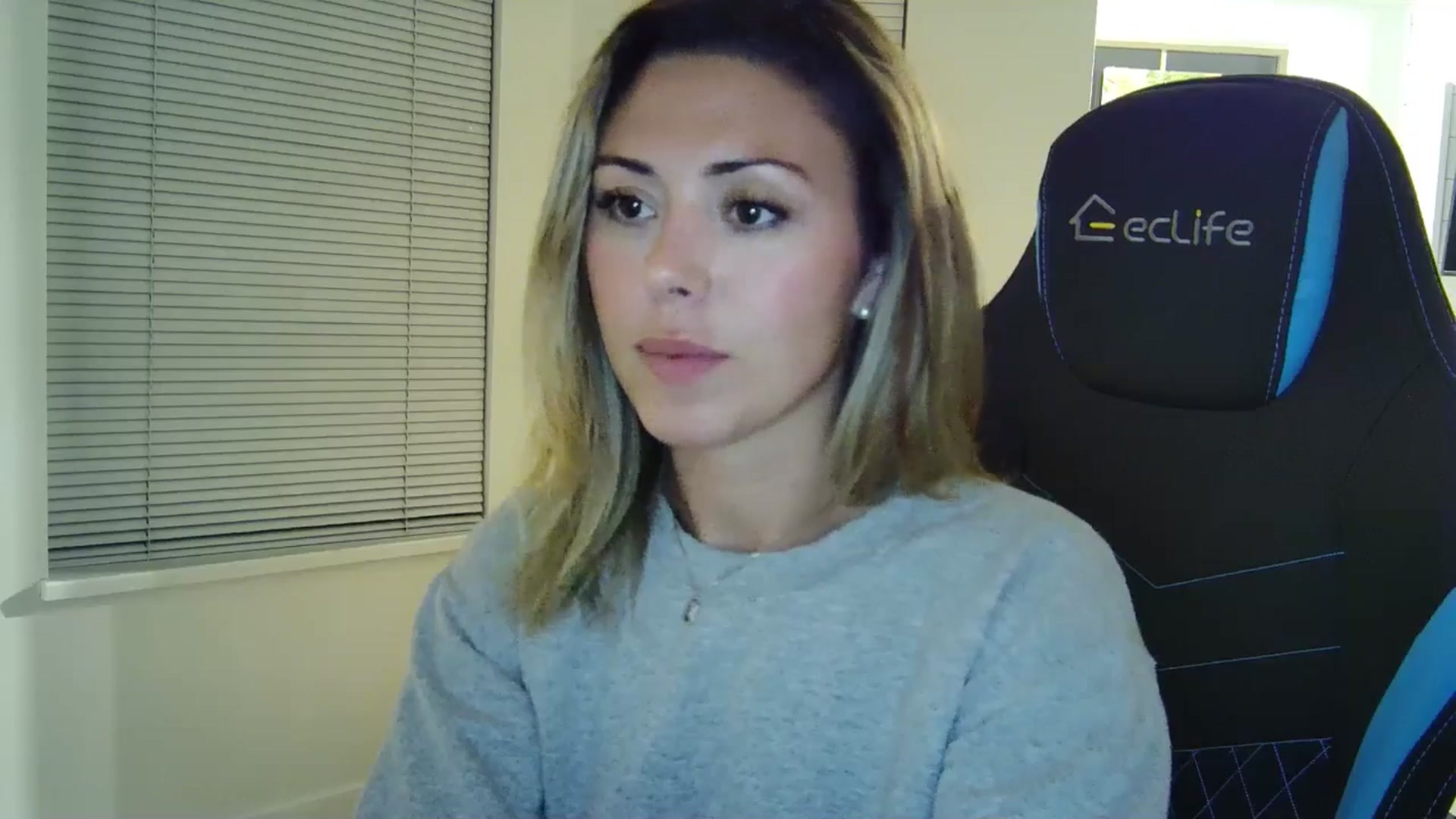 Gallery image thumbnail from Winxzyyy's myfreecams stream on, 09/03/2024, 06:27 image 12 of 20
