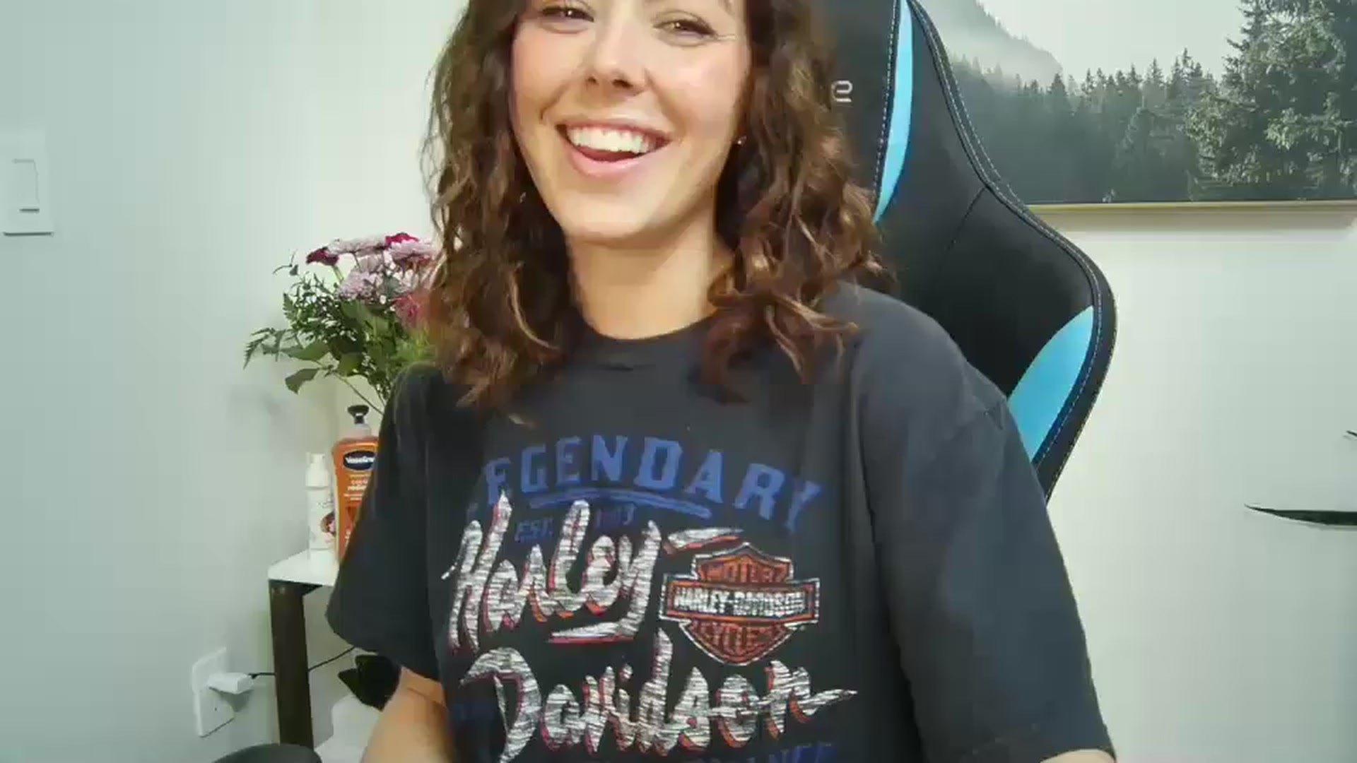 Gallery image thumbnail from Winxzyyy's myfreecams stream on, 03/09/2025, 22:04 image 1 of 20