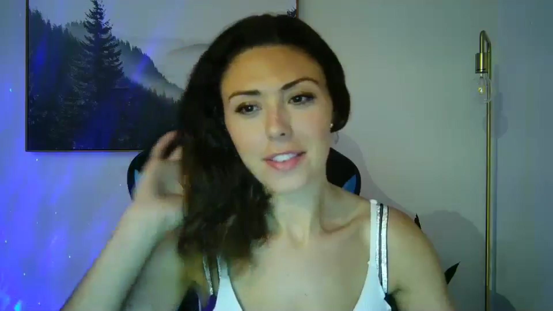 Gallery image thumbnail from Winxzyyy's myfreecams stream on, 03/14/2025, 05:55 image 6 of 20