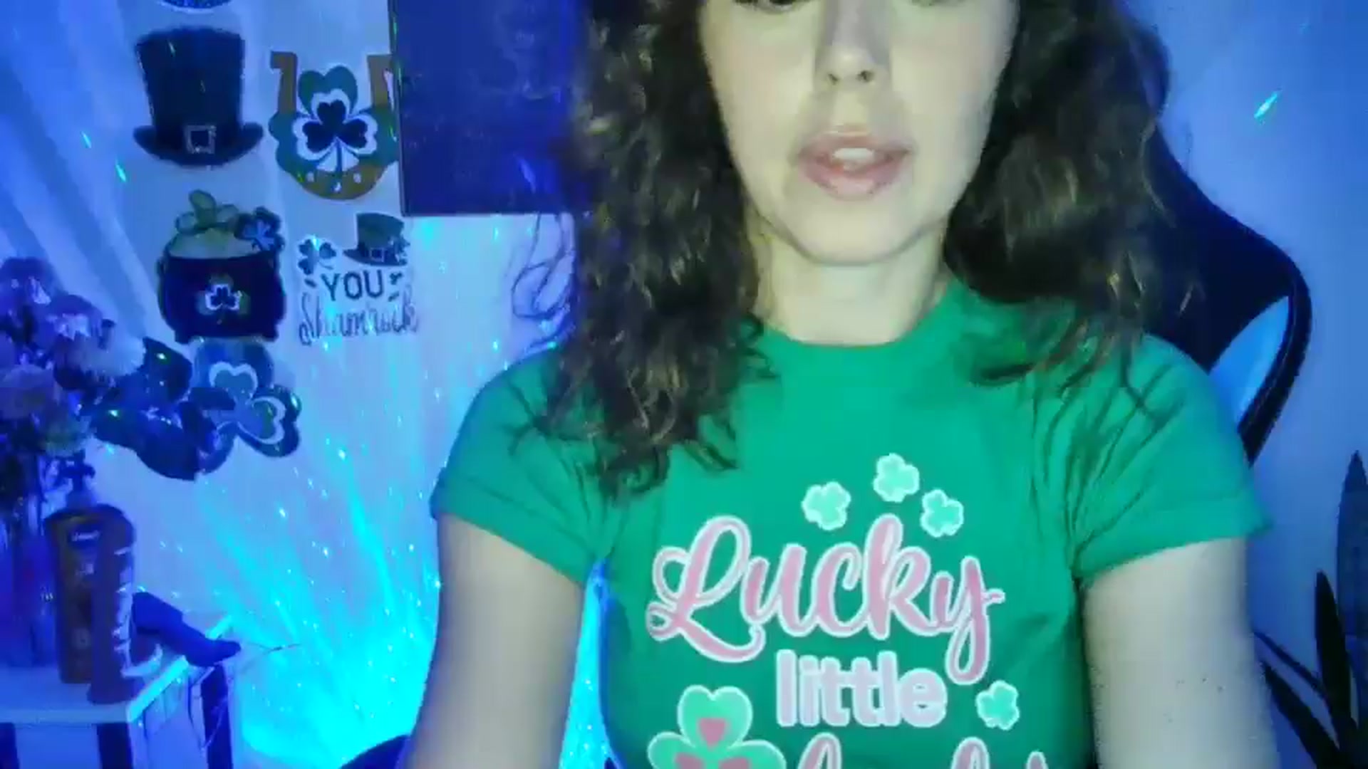 Gallery image thumbnail from Winxzyyy's myfreecams stream on, 03/18/2025, 04:35 image 15 of 20