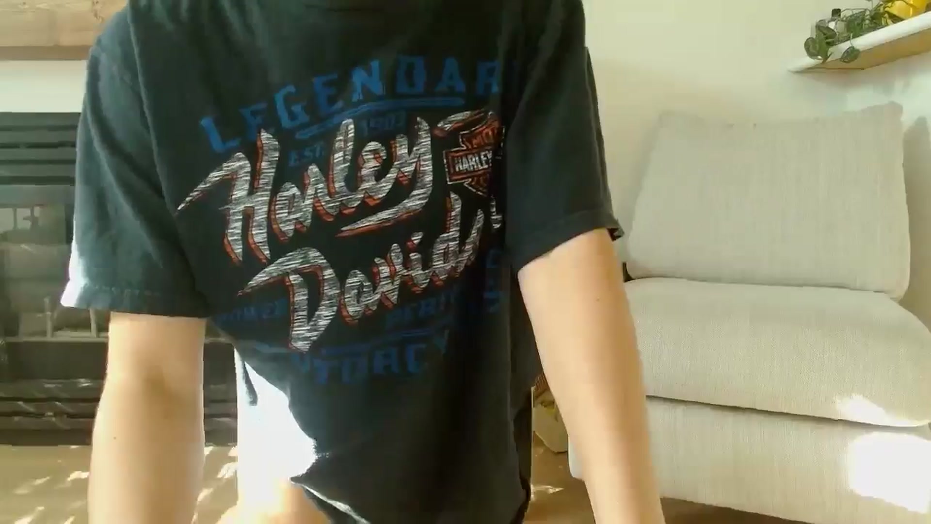 Gallery image thumbnail from Winxzyyy's myfreecams stream on, 05/03/2025, 01:14 image 10 of 20