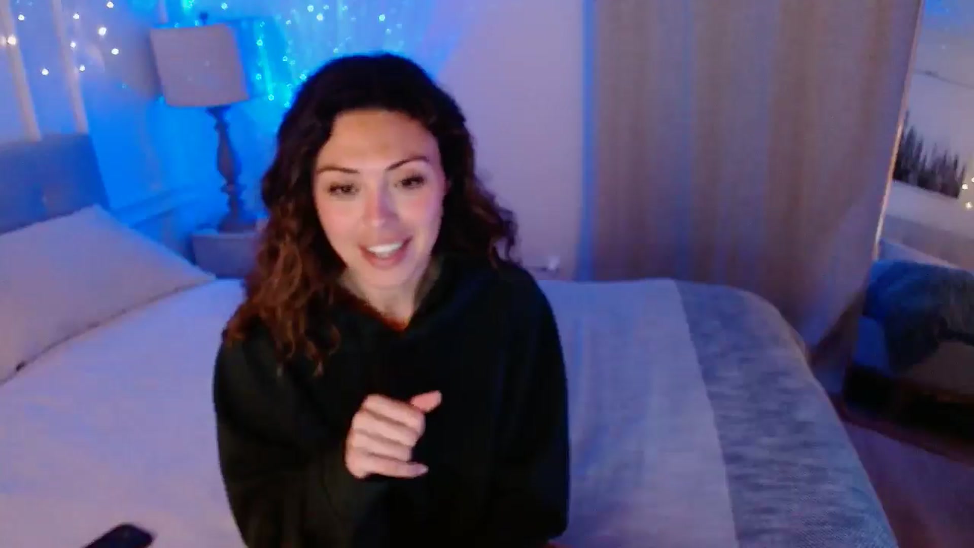 Gallery image thumbnail from Winxzyyy's myfreecams stream on, 05/13/2025, 07:16 image 6 of 20