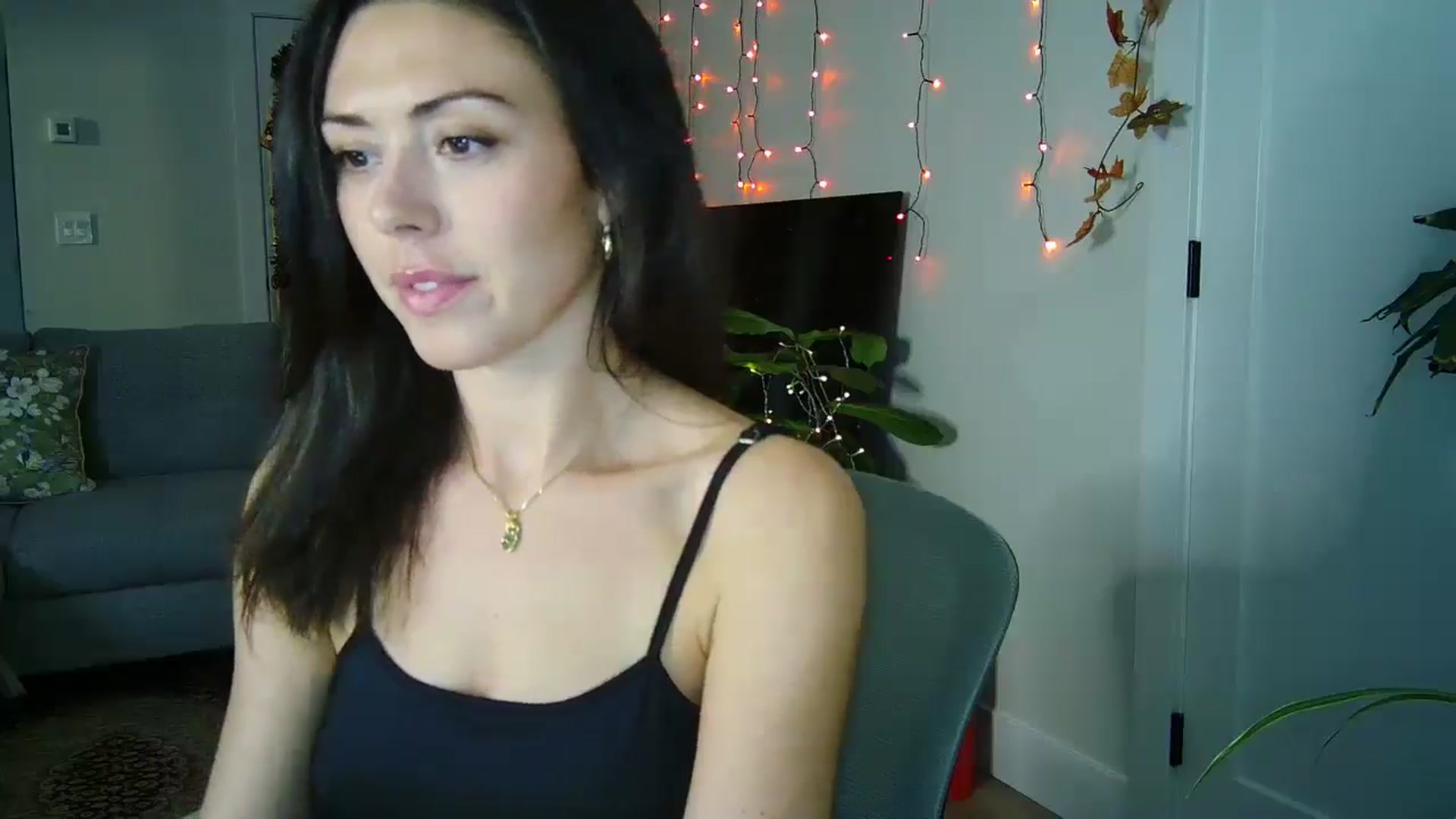 Gallery image thumbnail from Winxzyyy's myfreecams stream on, 11/05/2025, 24:29 image 16 of 20