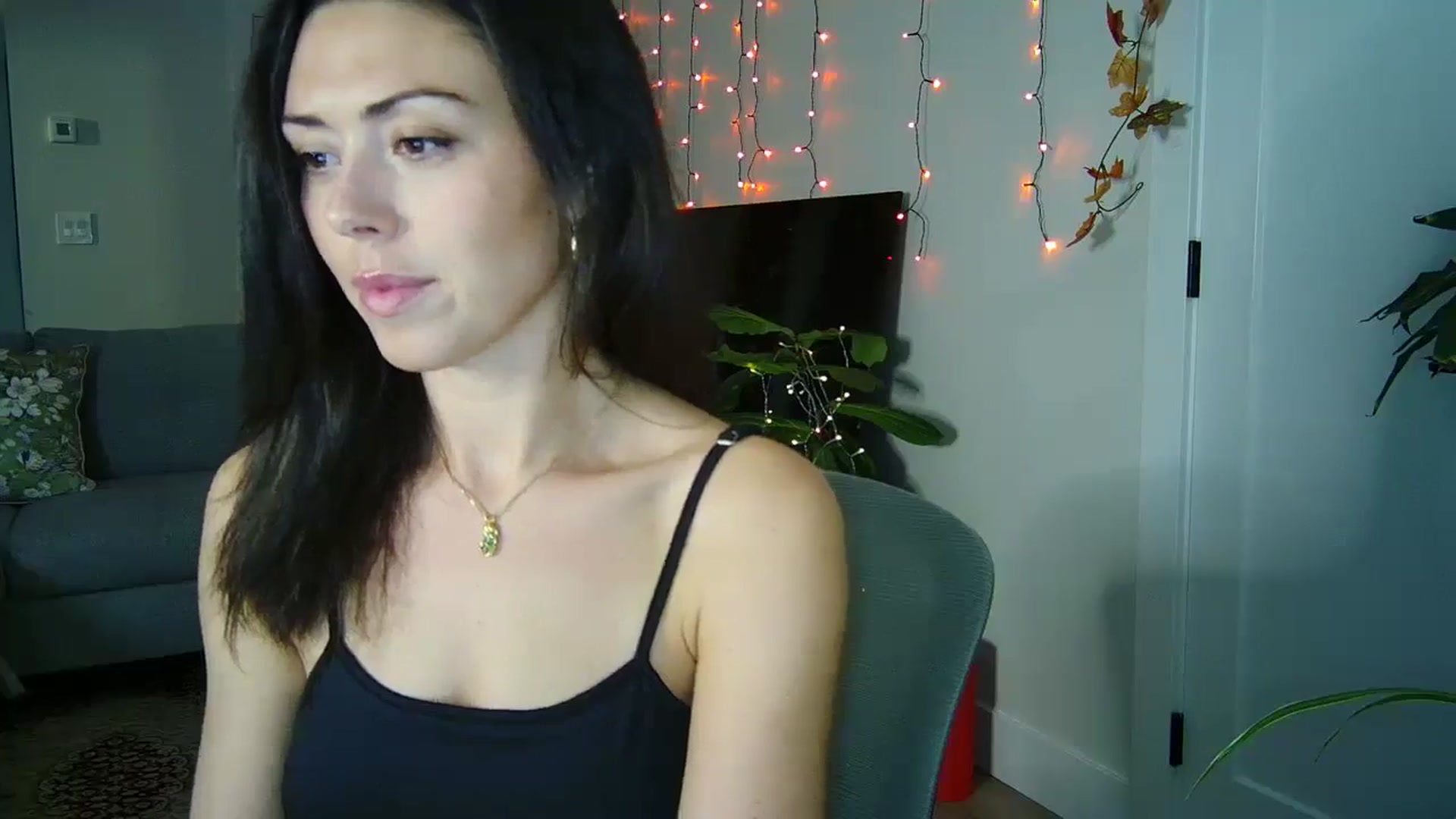 Gallery image thumbnail from Winxzyyy's myfreecams stream on, 11/05/2025, 24:29 image 17 of 20