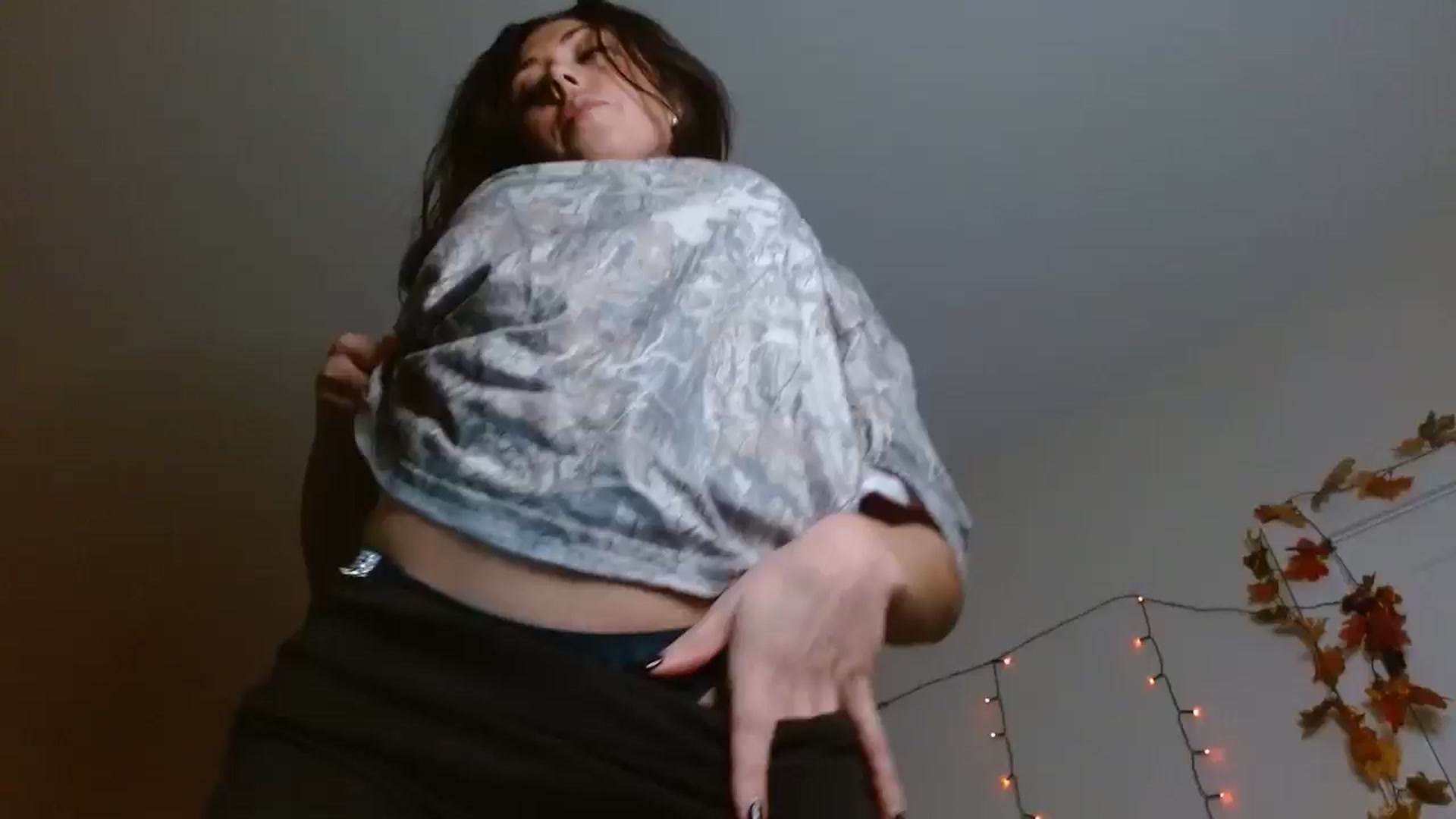 Gallery image thumbnail from Winxzyyy's myfreecams stream on, 11/08/2025, 02:29 image 12 of 20