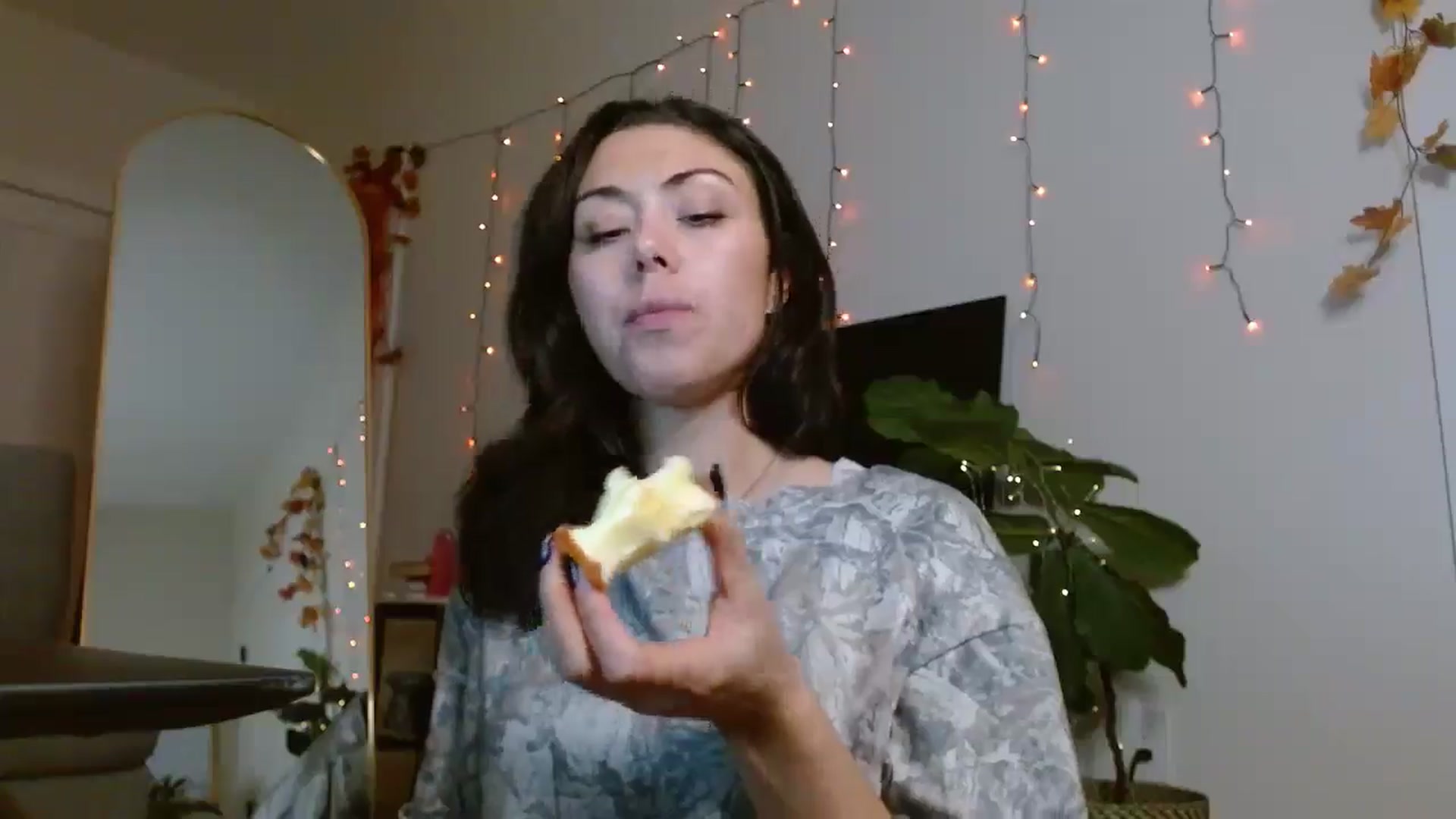 Gallery image thumbnail from Winxzyyy's myfreecams stream on, 11/08/2025, 02:29 image 5 of 20