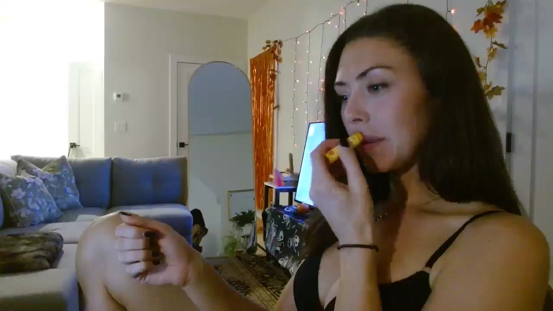 Gallery image thumbnail from Winxzyyy's myfreecams stream on, 11/11/2025, 04:41 image 19 of 20