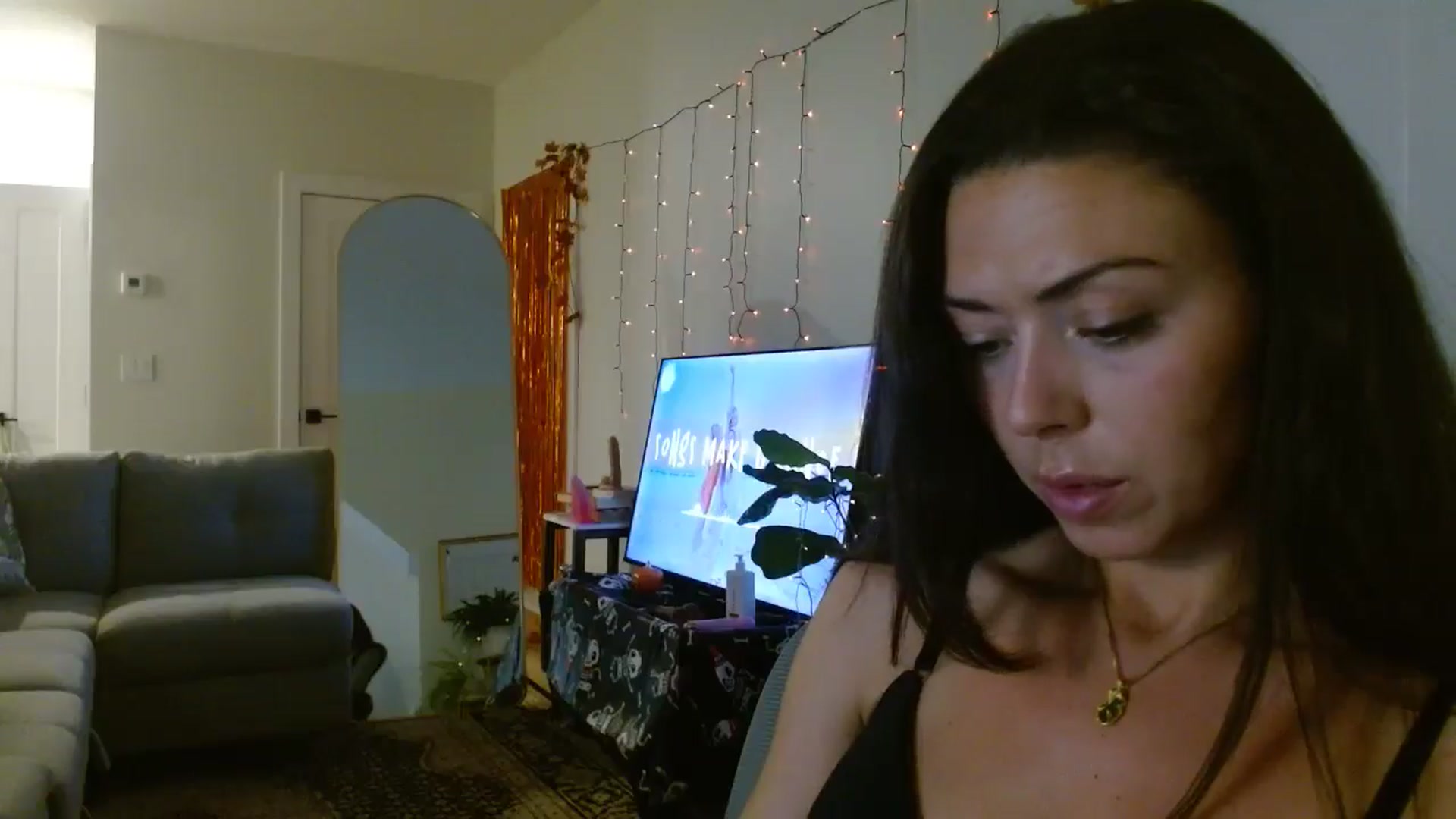 Gallery image thumbnail from Winxzyyy's myfreecams stream on, 11/11/2025, 06:39 image 14 of 20