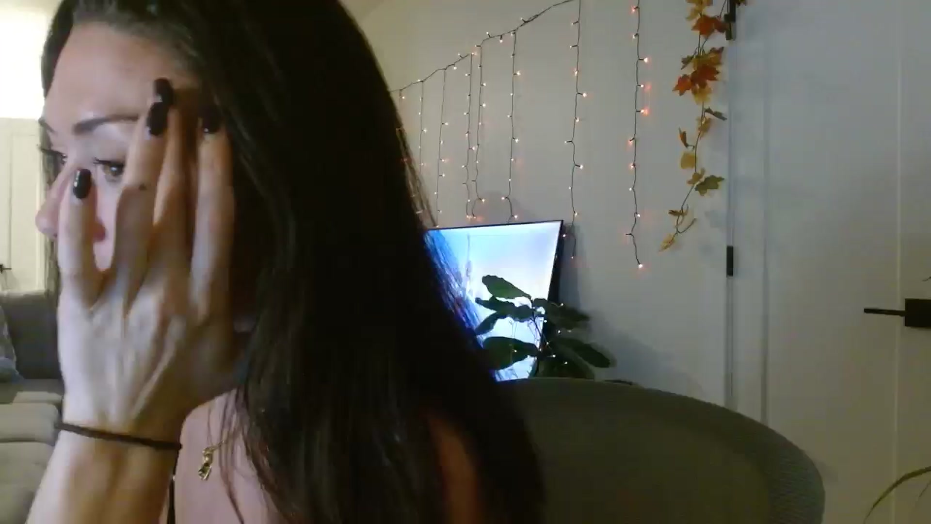 Gallery image thumbnail from Winxzyyy's myfreecams stream on, 11/11/2025, 06:39 image 19 of 20